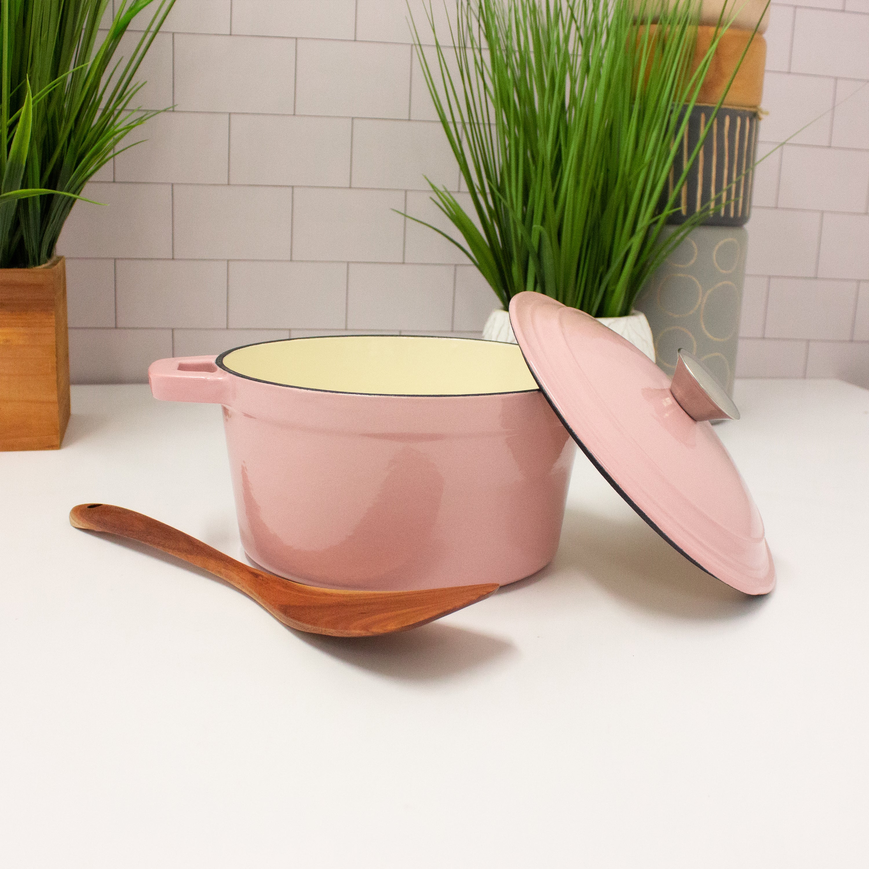 BergHOFF Neo Cast Iron 3-Quart Round Dutch Oven with Lid, Pink - Perfect for Baking, Braising & Slow Cooking Soups | Stovetop to Oven Safe Cookware