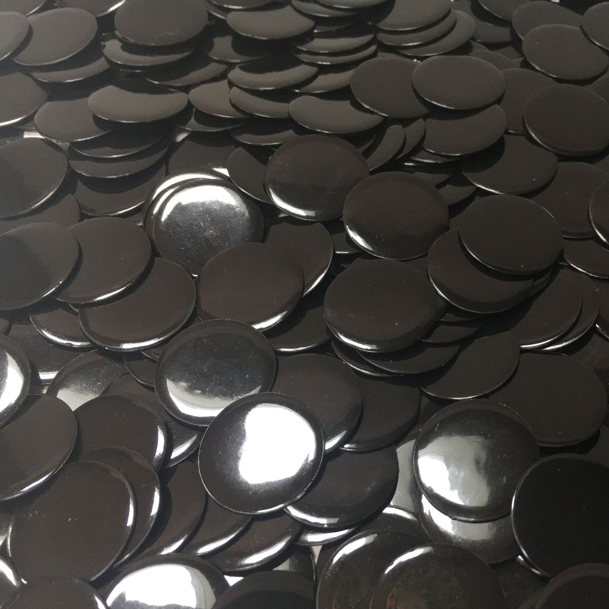 MR CHIPS Plastic Bingo Chips for Bingo Games - 300 Count Bag with Solid & Transparent Colors - 3/4 Inch Counting Tokens - Perfect for Casino Nights, Board Games, and Math Learning Activities (Solid Black)
