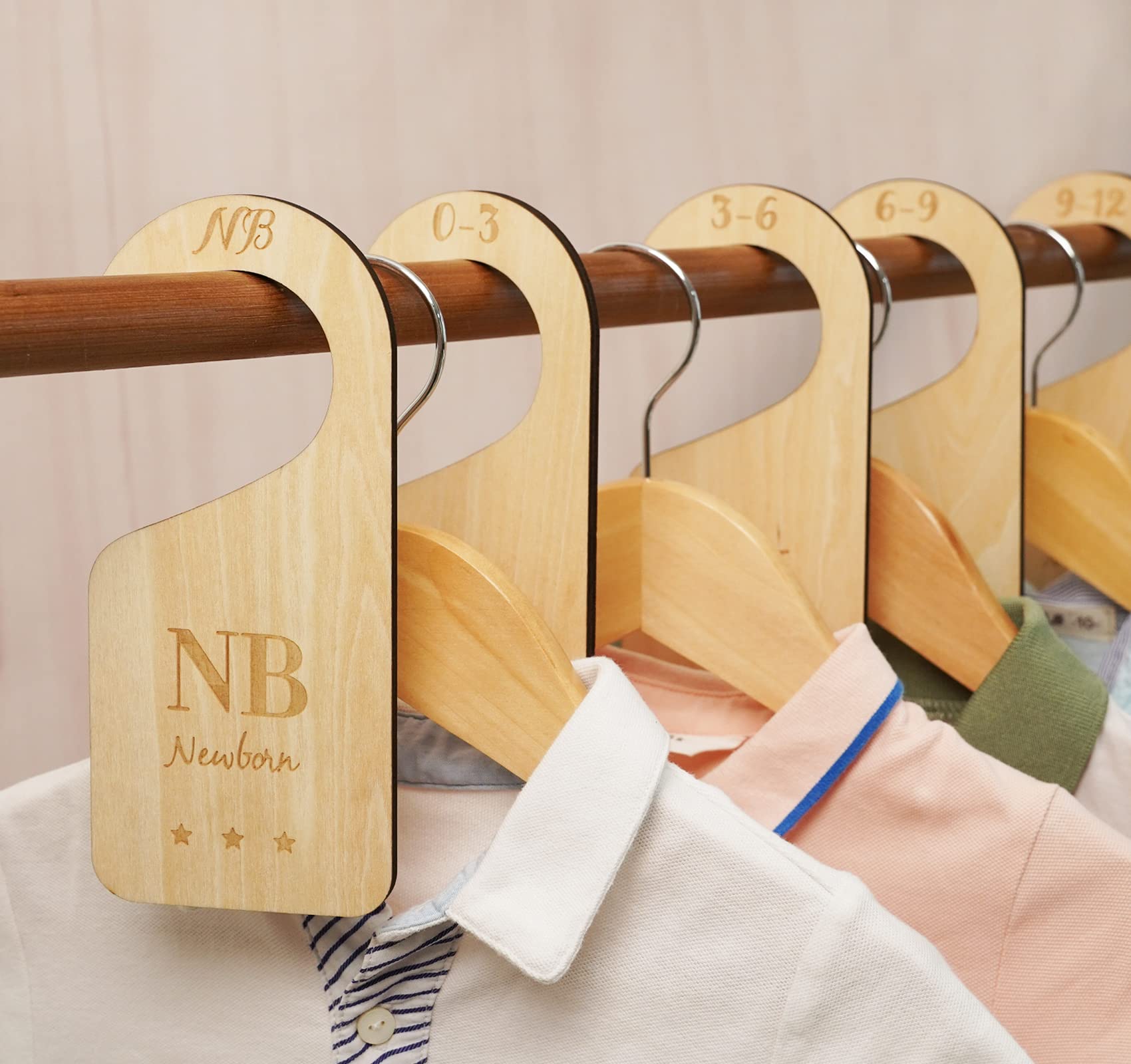 HOUÍSM 7-Pack Wooden Baby Closet Size Dividers - Thick Double-Sided Nursery Organizers for Newborn to 24 Months | Perfect for Baby Shower Gifts & Nursery Closet Organization