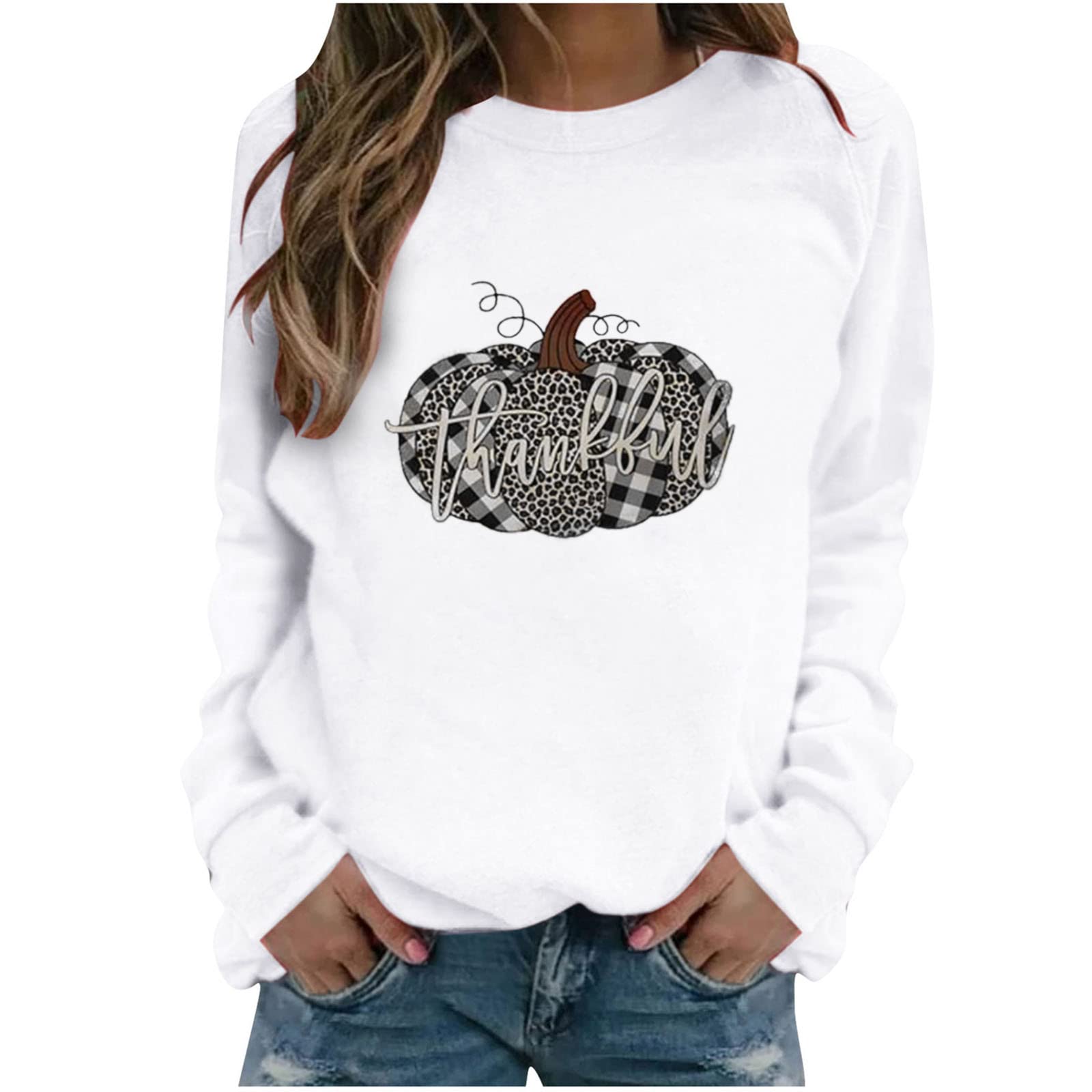 Trendy Women's Thanksgiving Long Sleeve Crewneck Sweatshirt - Pumpkin Print Casual Fall Sweater for Workout & Holiday Gatherings