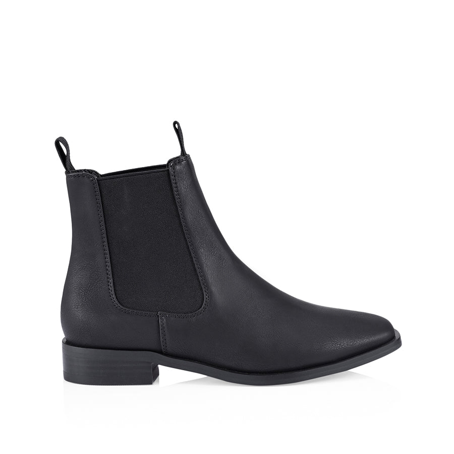 Harper Chelsea Boots for Women - Black Soft Leather Ankle Boots | Comfortable & Stylish for Work, Casual Outings & Fall Fashion