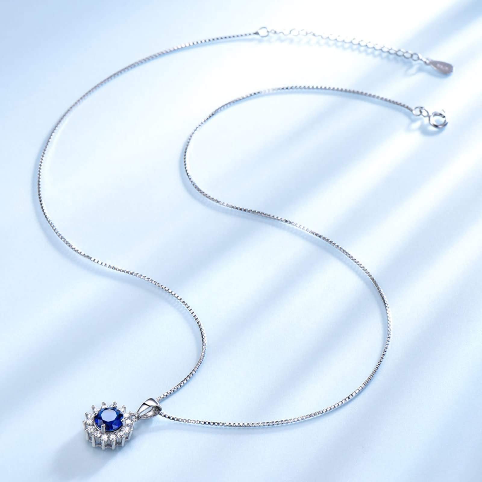 Daesar Sterling Silver Friendship Necklace for Women - Oval Cubic Zirconia Flower Pendant with Blue/Green Gemstone | Perfect Gift for Best Friends, Sisters & Couples | Great for Anniversaries, Birthdays & Valentine's Day