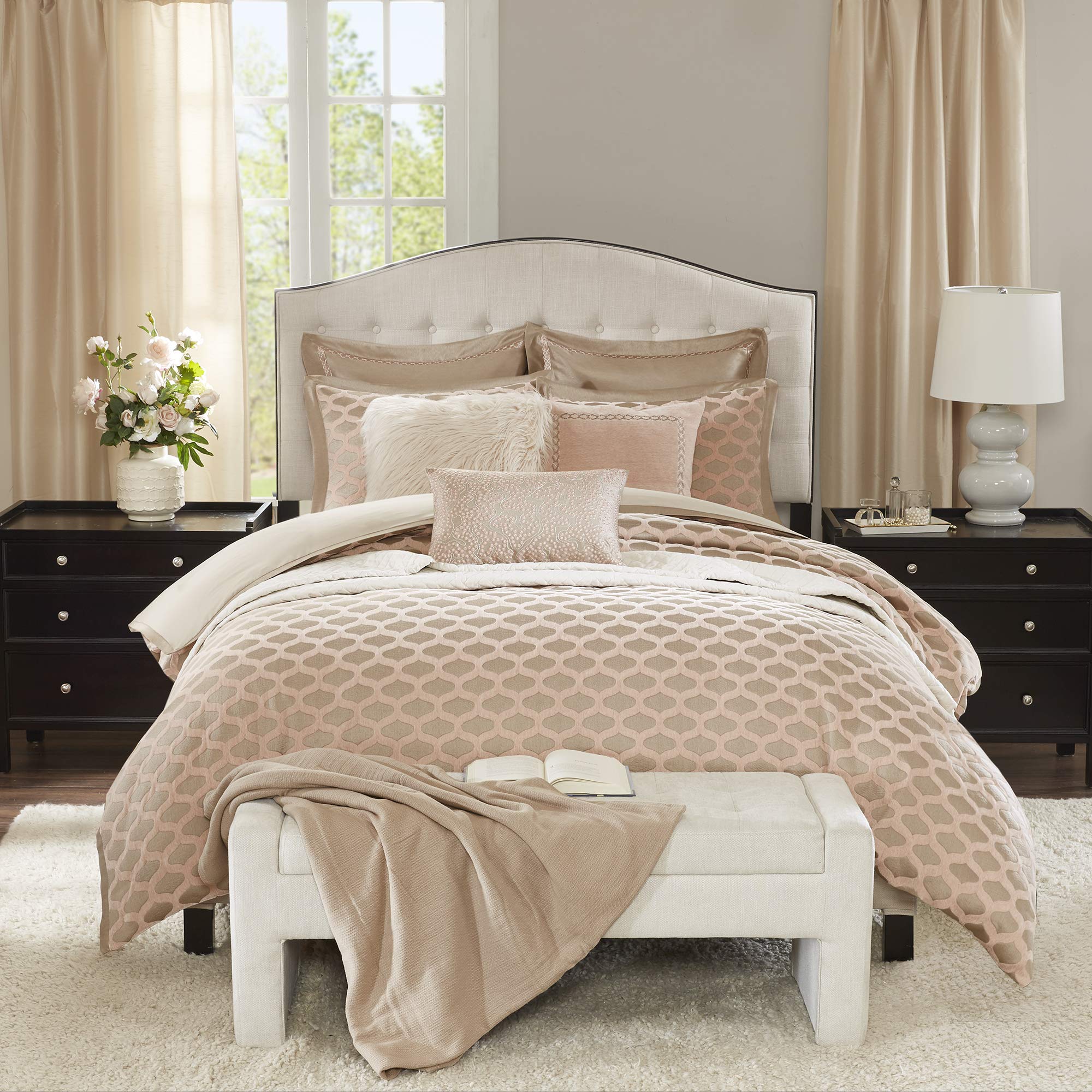 Madison Park Signature Romance Cozy Comforter Set - All Season Queen Size Bedding (92