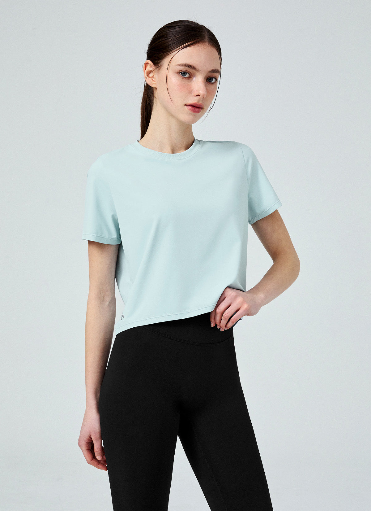 Ice Feather Light 2.0 Crop Short Sleeve T-Shirt - Women's Summer Fashion Top for Casual Wear & Outdoor Activities