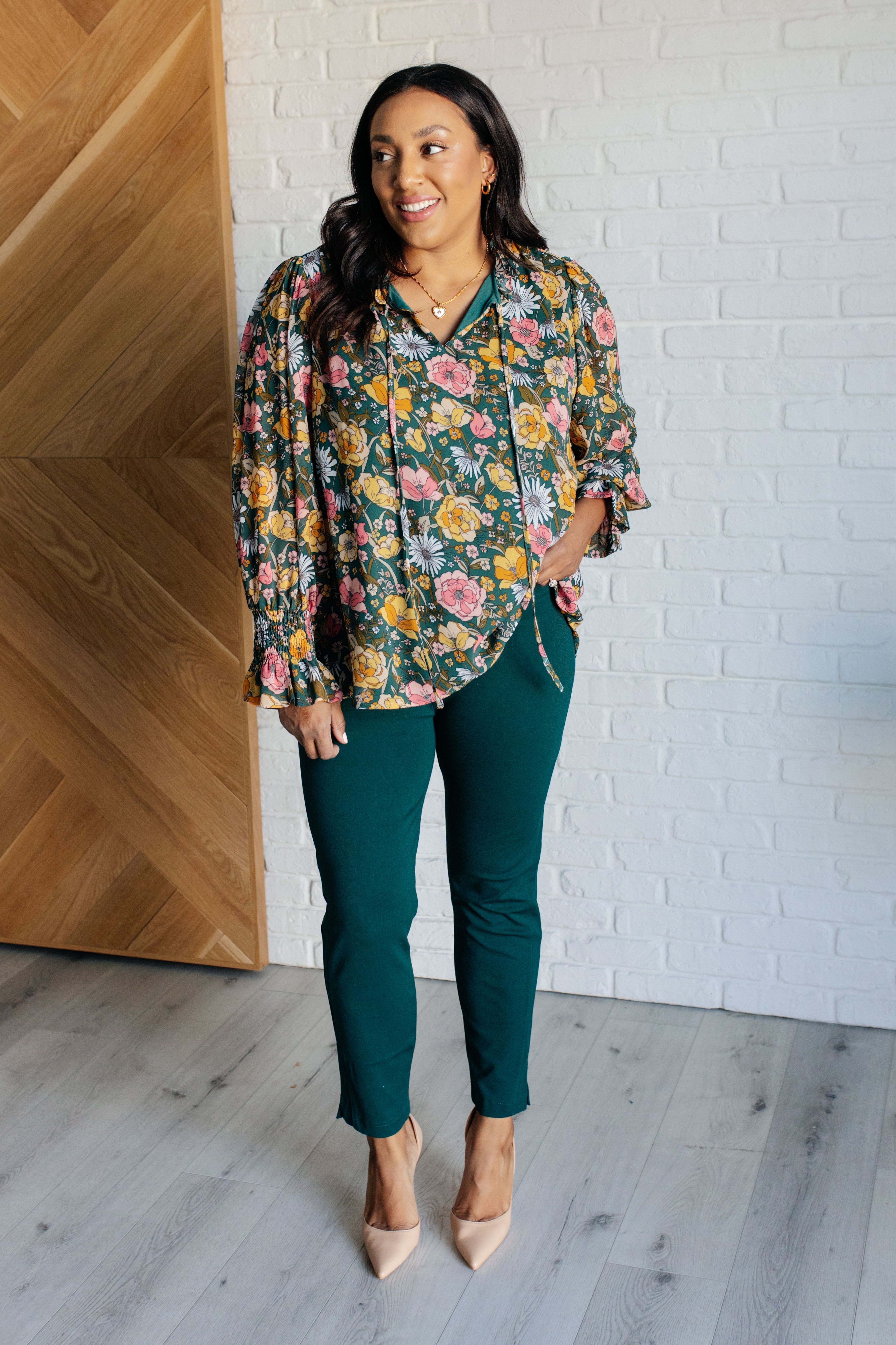 Floral Blouse for Women - Elegant Flowy Tops with Feminine Floral Print | Perfect for Spring, Summer, Office Wear & Casual Outfits
