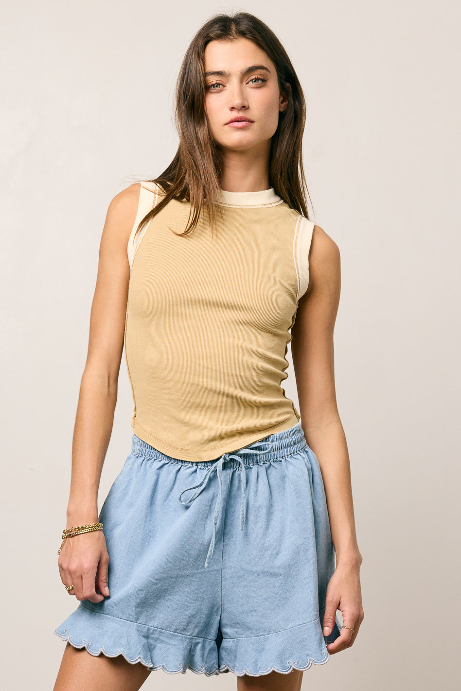 Taupe