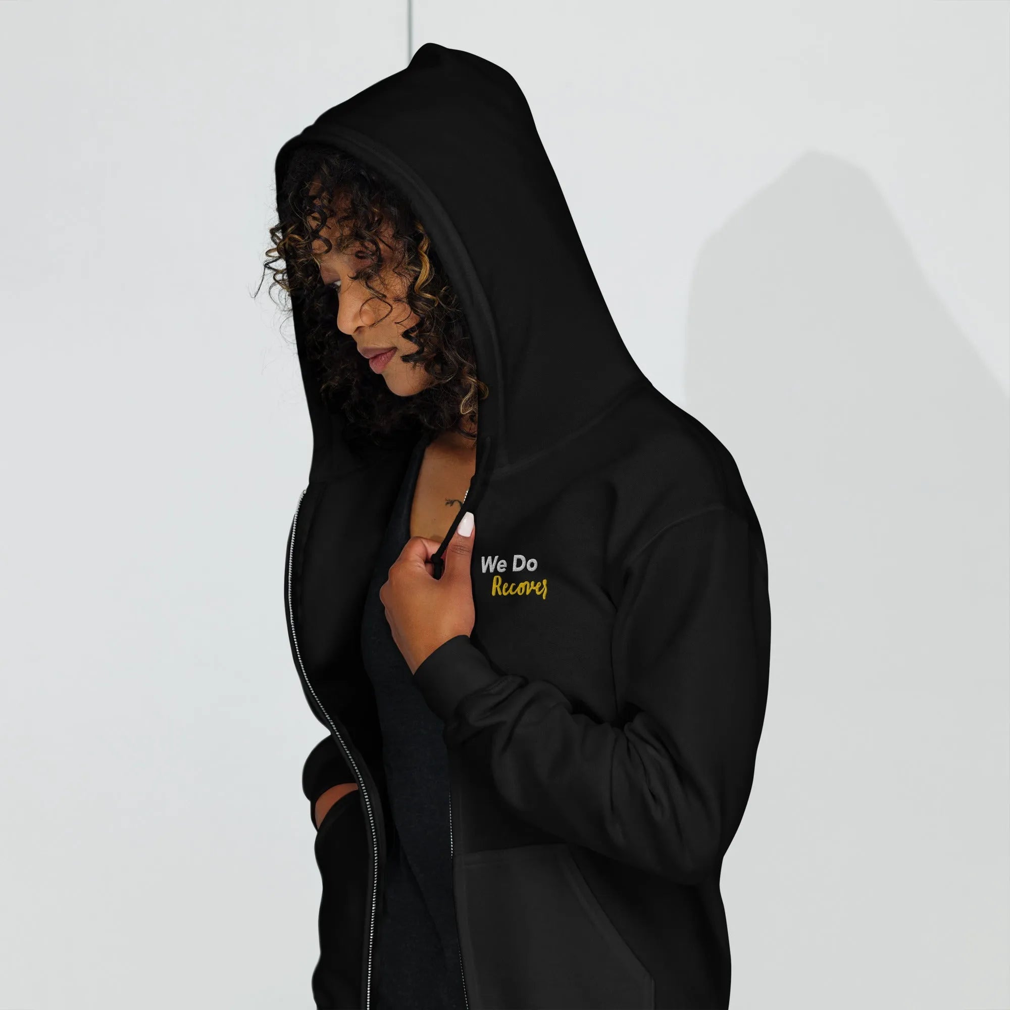We Do Recover Embroidered Unisex Heavy Blend Zip Hoodie - Comfortable Pullover Sweatshirt for Men & Women - Perfect for Casual Wear, Gym, and Outdoor Activities