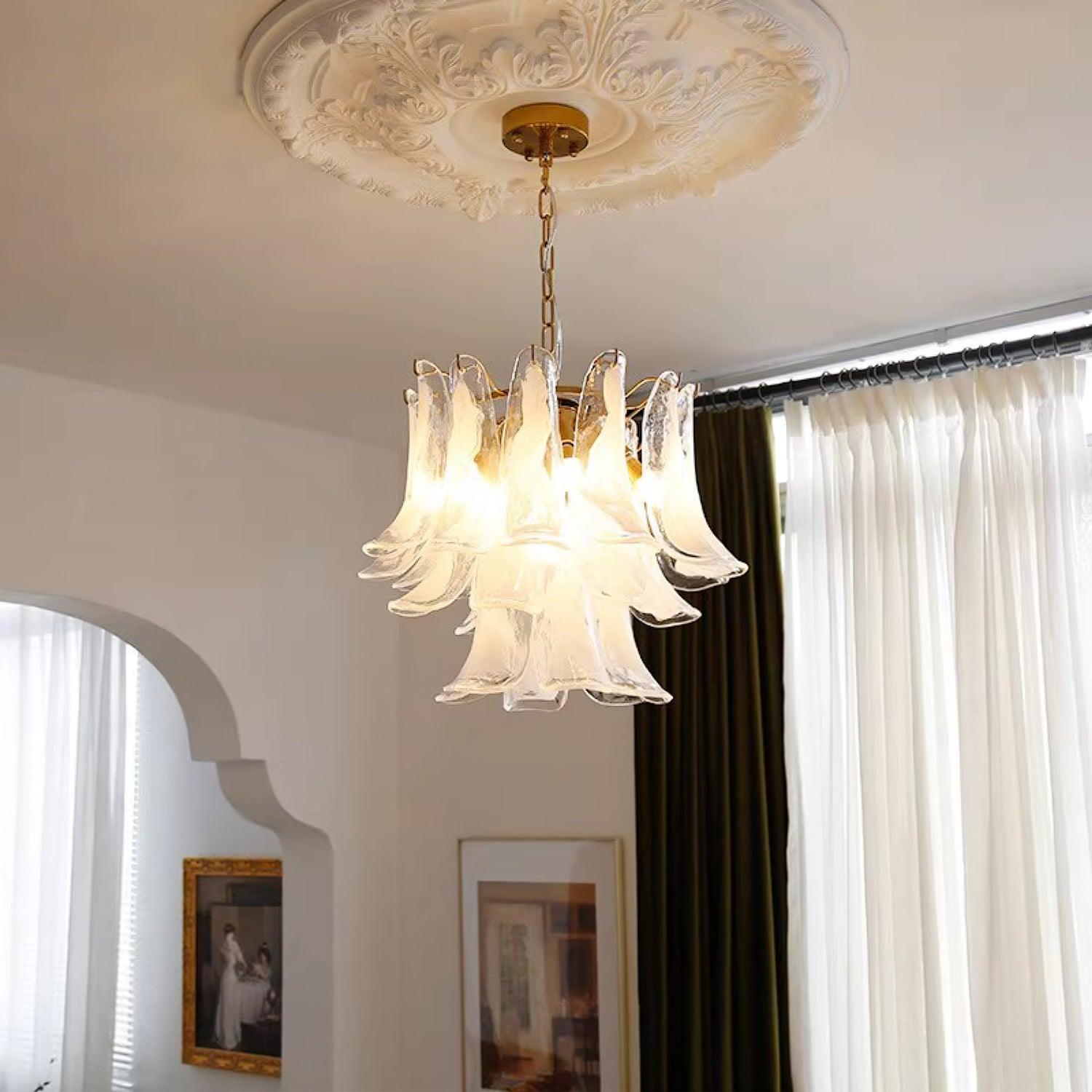 Exquisite Murano Glass Leaf Chandelier - Handcrafted Venetian Crystal Pendant Light Fixture for Dining Room, Living Room & Bedroom Decor