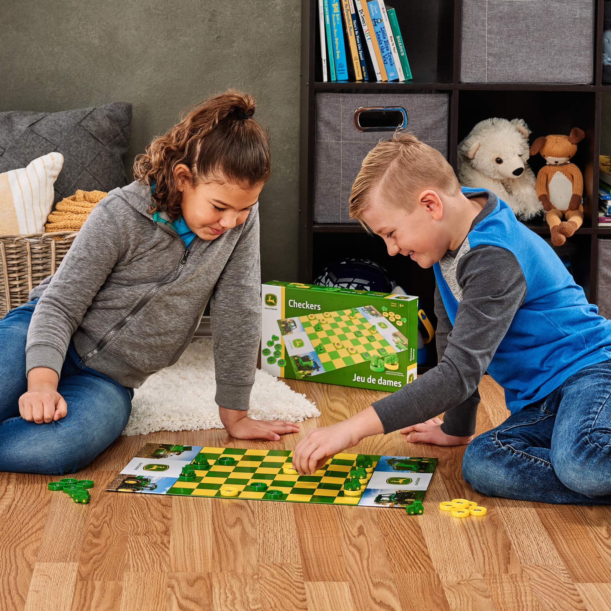 John Deere Checkers Game - Farm-Themed Board & Tractor Kings for Kids 6+ - Fun Family Strategy Game for Indoor Play