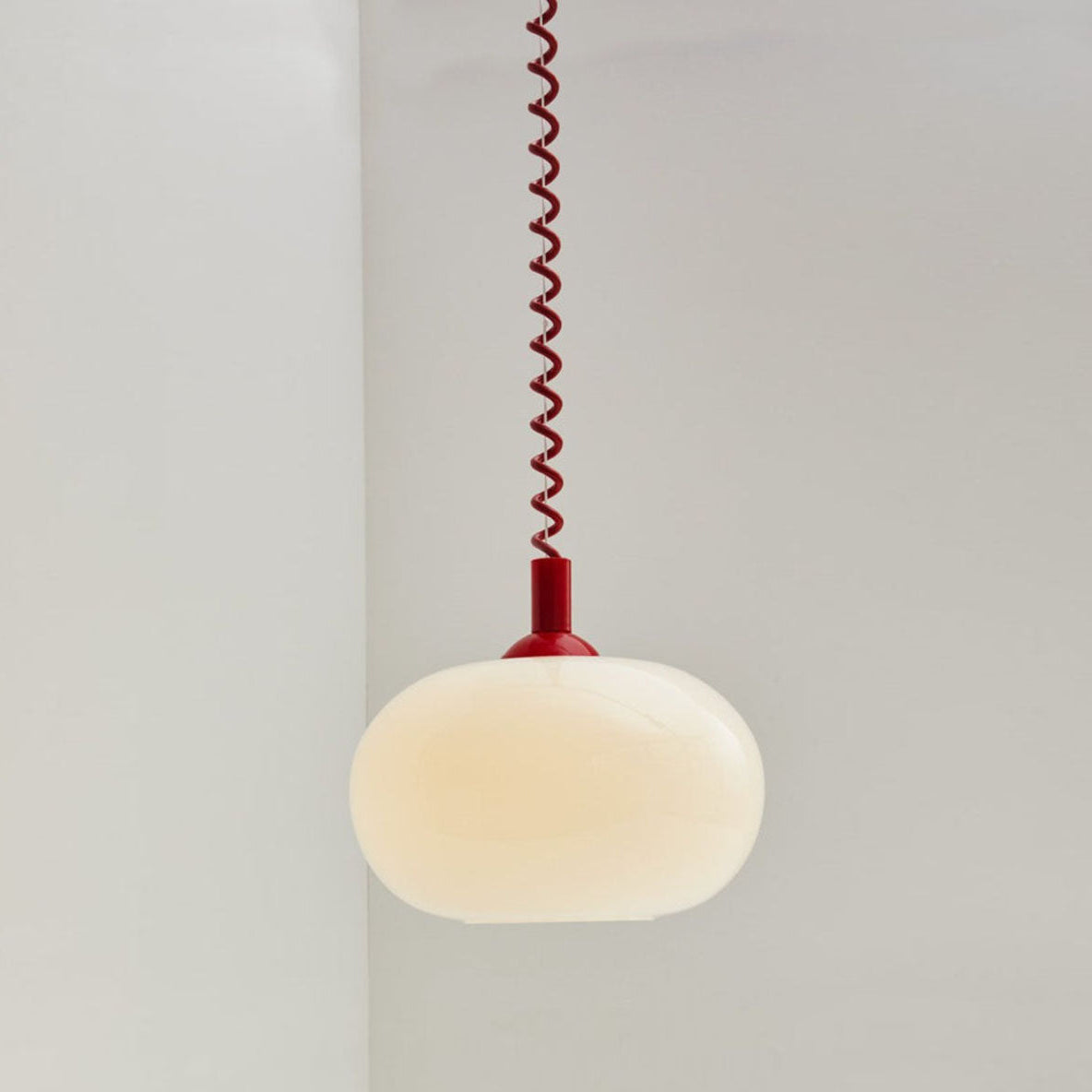 Retractable Pendant Light with Spring Wire - Adjustable Hanging Fixture for Kitchen Island, Dining Room, and Bedroom Lighting