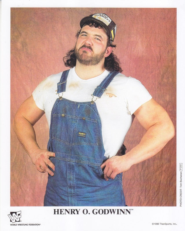 1996 Henry O. Godwinn P319 Color Wrestling Action Figure - Perfect for WWE Collectors & Nostalgic Wrestling Fans (Display, Collection, Gift Idea)