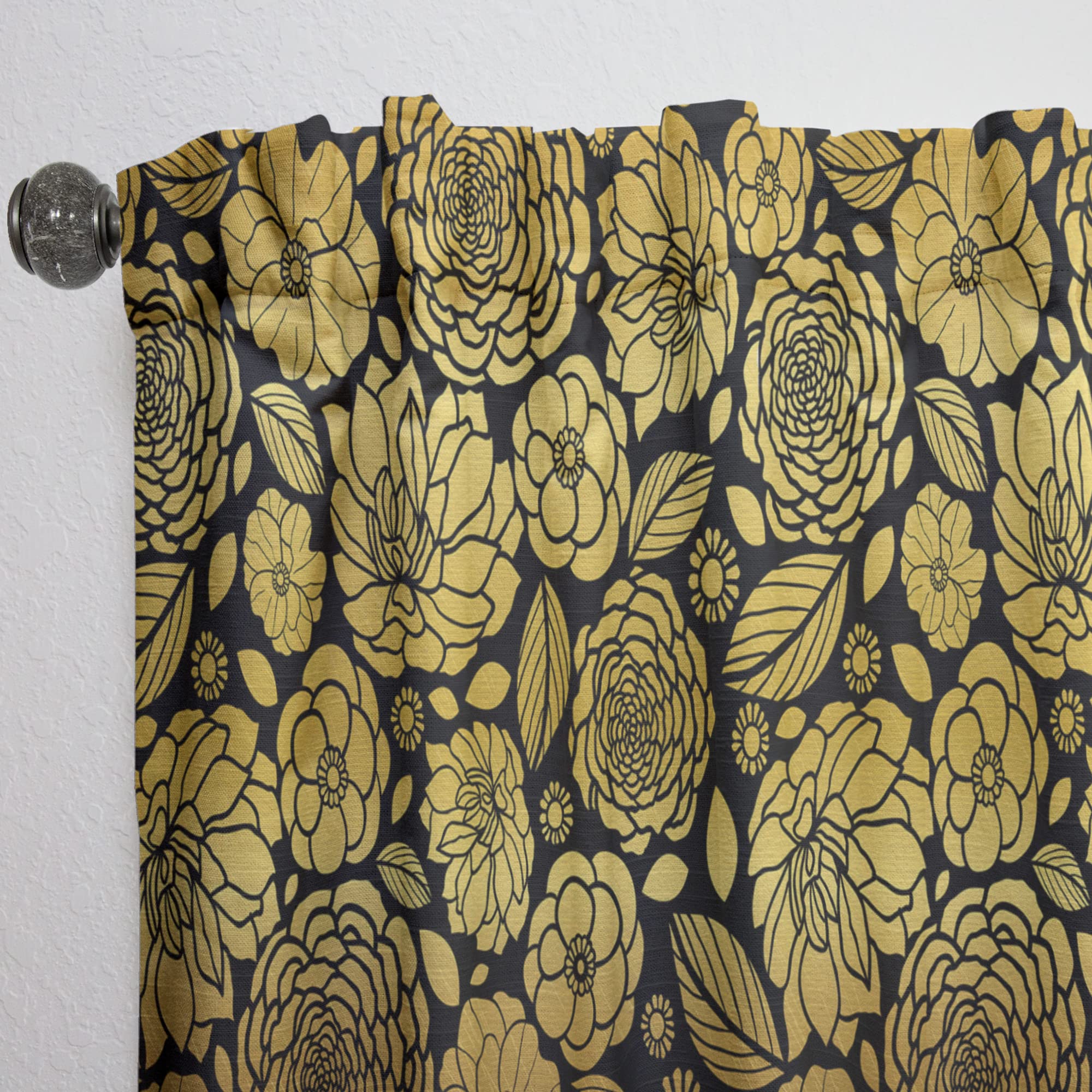 DesignQ 'Golden Floral II' Thermal Insulated Curtains - 52x120 Inch Single Panel for Bedroom & Living Room - Elegant Home Decor for Temperature Control & Privacy