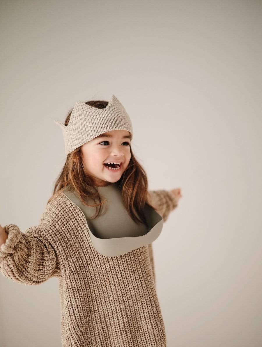 Mushie Silicone Baby Bib - Soft, Waterproof & Easy Clean Feeding Bib for Infants & Toddlers - Perfect for Mealtime, Snacks & Messy Play