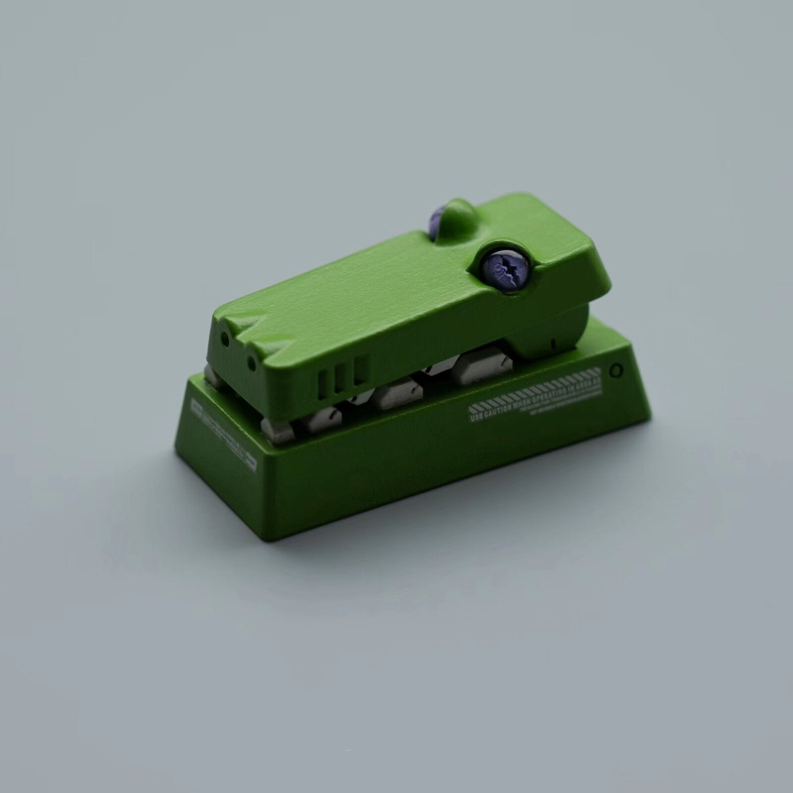 Handmade PBT Mechanical Keyboard Keycaps - Artistic 2U Backspace Key with Open/Close Crocodile Design for Custom Keyboard Decoration | Perfect for Gaming, Typing & Mechanical Keyboard Enthusiasts