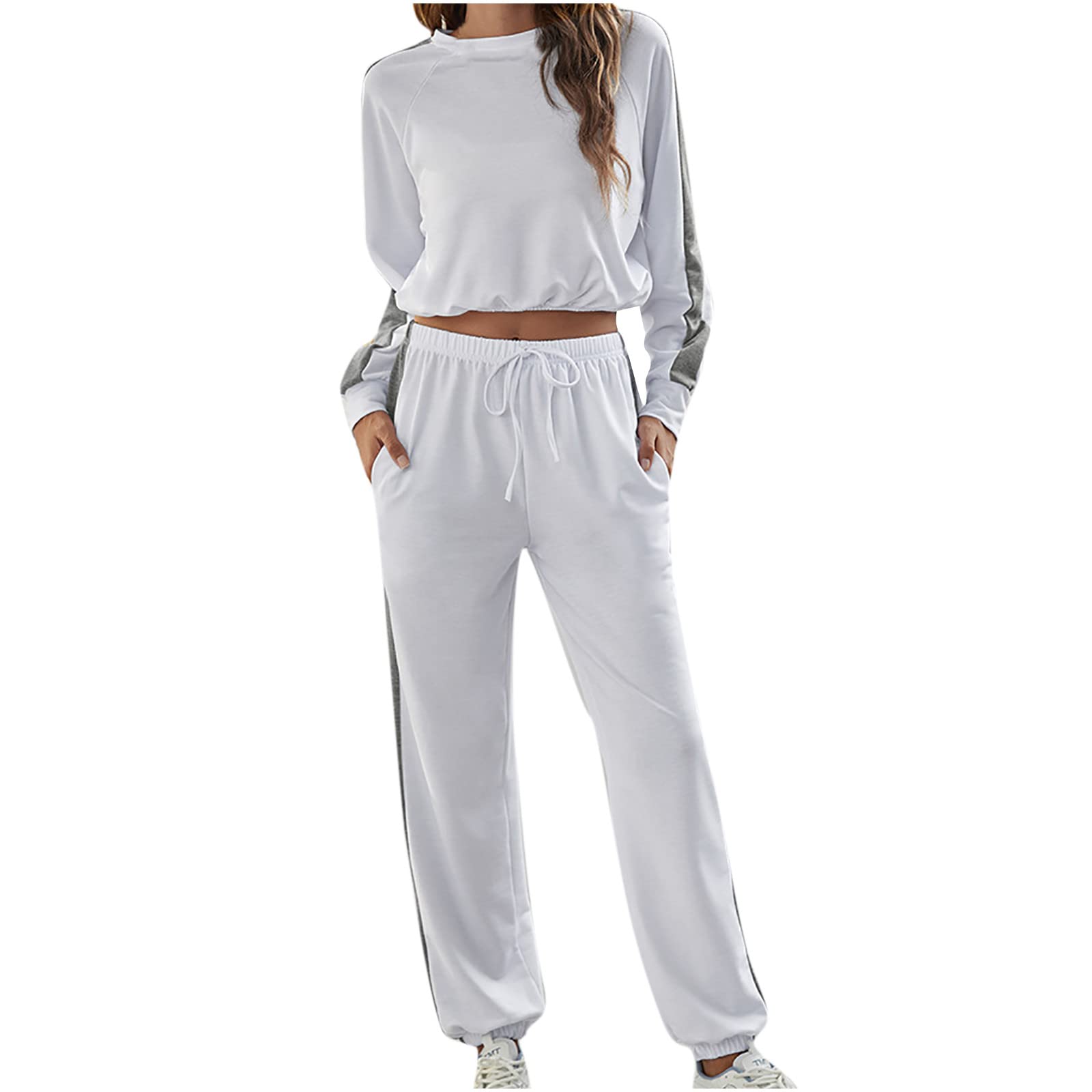 Women's Sport Pajama Set - Soft Yoga Top & Lounge Pants for Fall/Summer - Comfortable Sleepwear & Loungewear - Perfect for Yoga, Relaxation & Home Wear (2022 Collection)