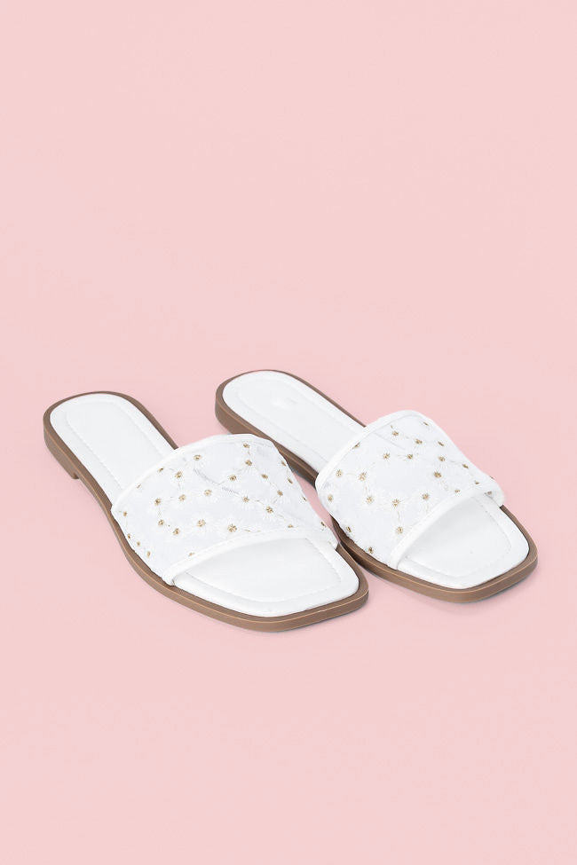 Adeline Women's White Mesh Floral Sandals - Comfortable Summer Beach Shoes for Walking, Outdoor Weddings & Vacation