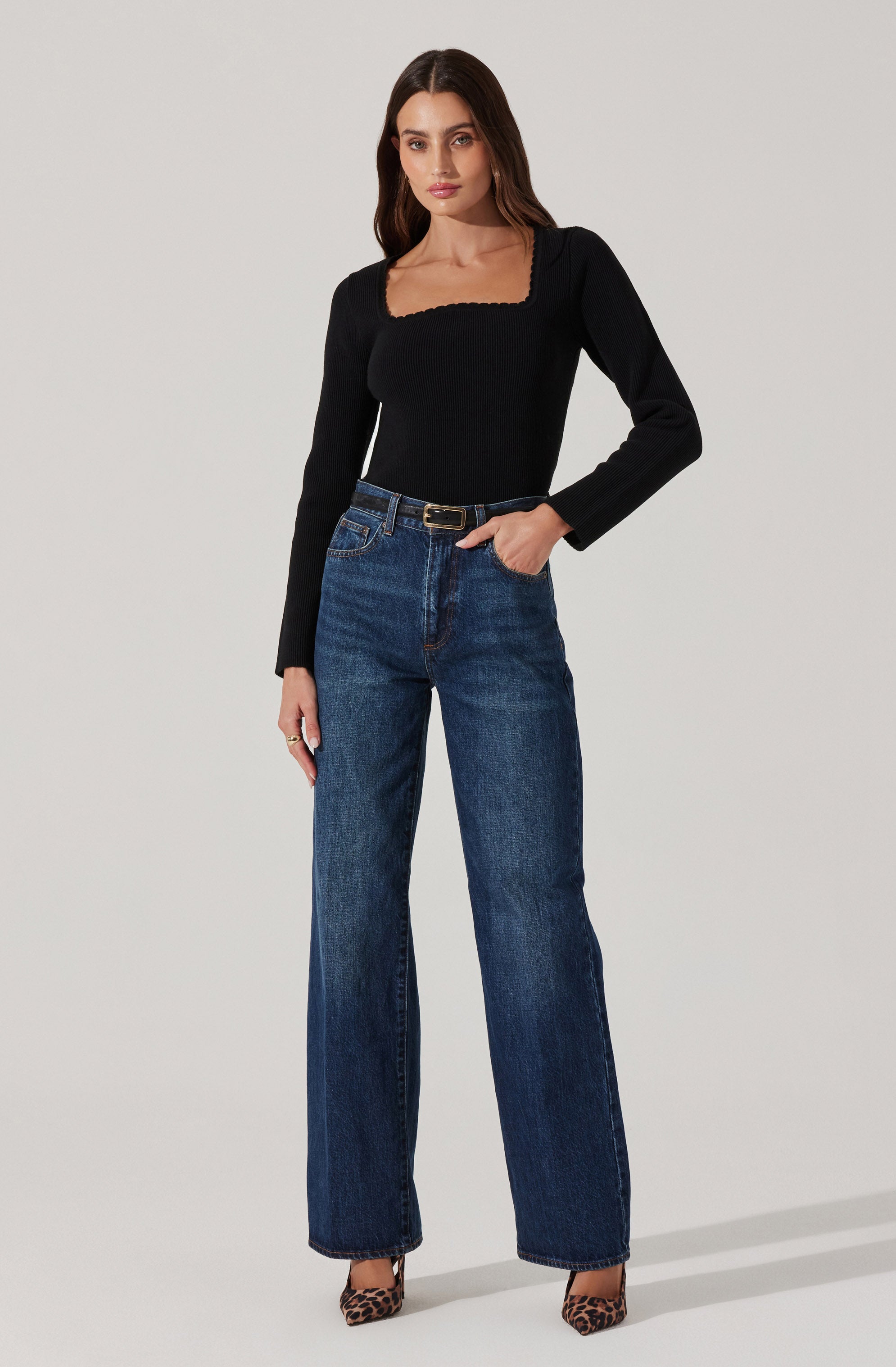 Scallop Trim Ribbed Knit Top Women's Casual T-Shirt for Everyday Wear & Layering | Trendy Fall Fashion Essential