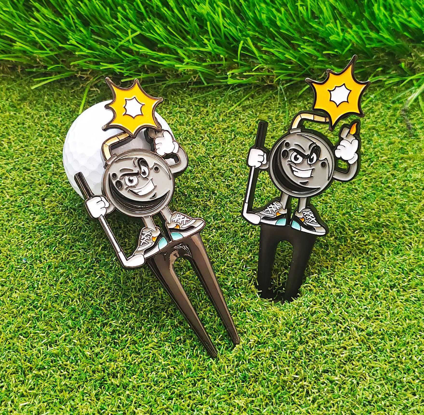 Premium Golf Ball Marker & Alignment Tool with Hat Clip, Divot Repair, Cleaner & Club Holder – Perfect Golf Training Aid & Gift for Men & Women – Ideal for Practice, Tournaments & Casual Play