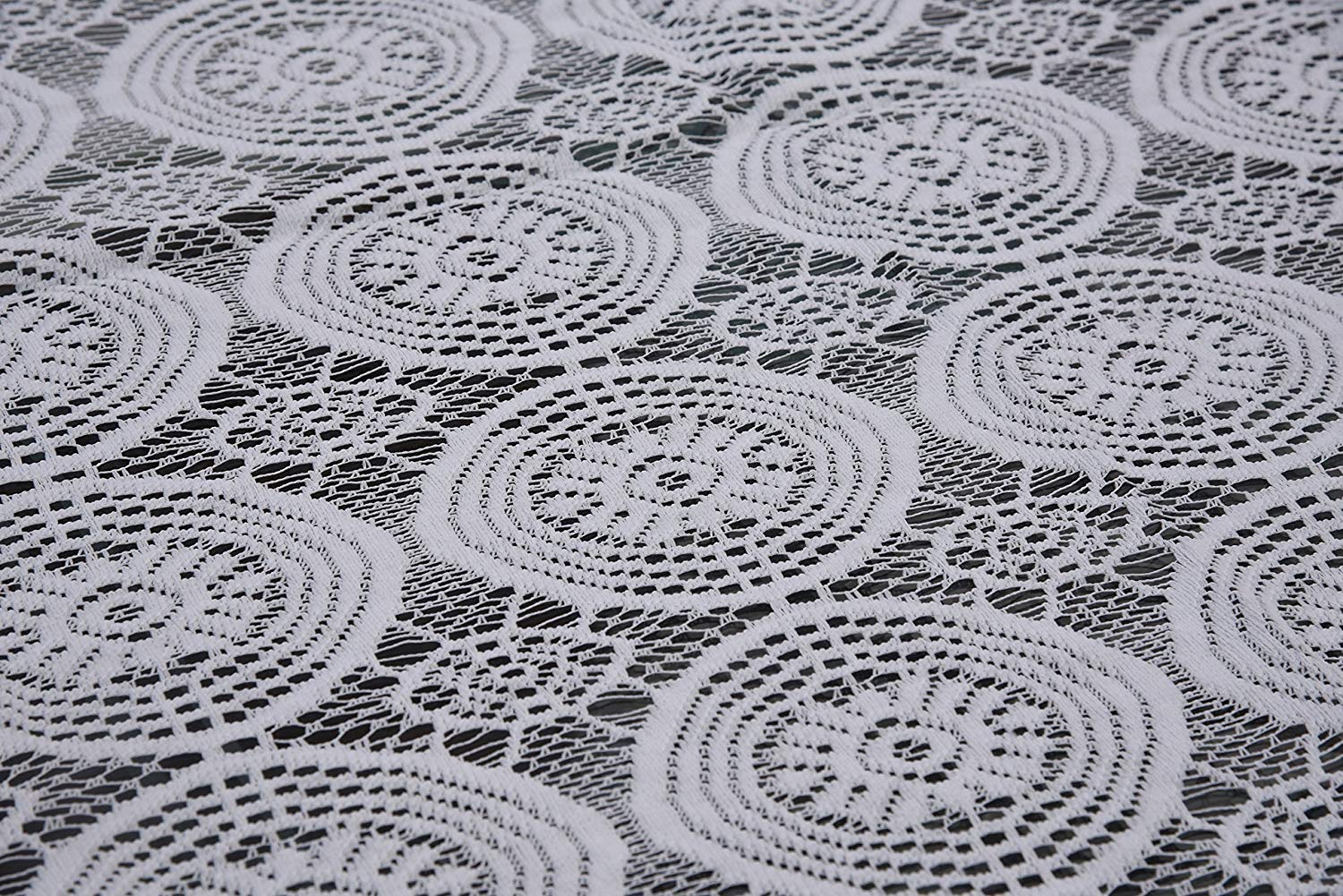 Stylish White Circle Design Cotton 4-Seater Center Table Cover for Living Room - Perfect for Home Decor, Parties & Indoor Use