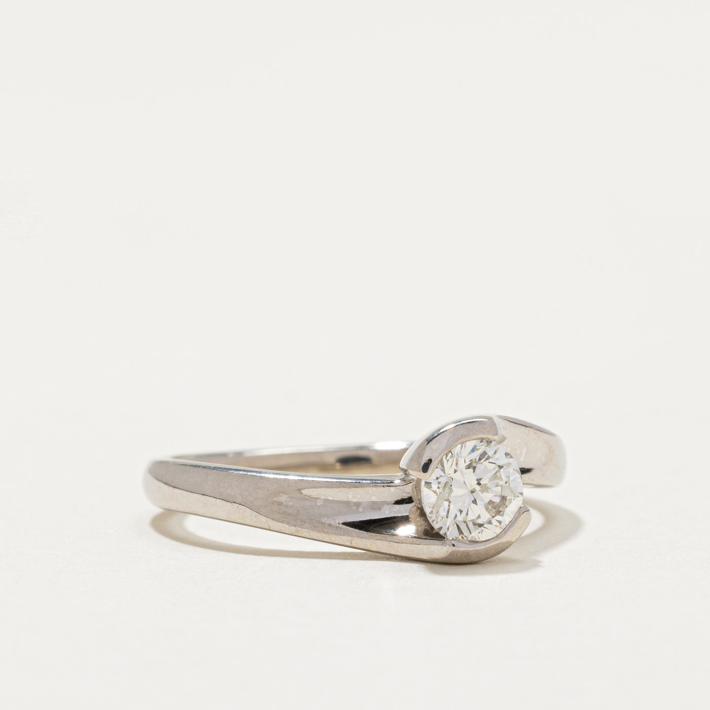 0.43ct Semi Bezel Diamond Bypass Engagement Ring - Size 6.5 - Elegant Wedding Band for Proposals & Anniversaries