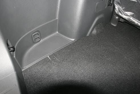 Premium Custom 3D Rubber Floor Mats for Mitsubishi Outlander PHEV (2014-2019) - 4-Piece Set - All-Weather Protection - Perfect for Off-Roading, Camping & Family Road Trips