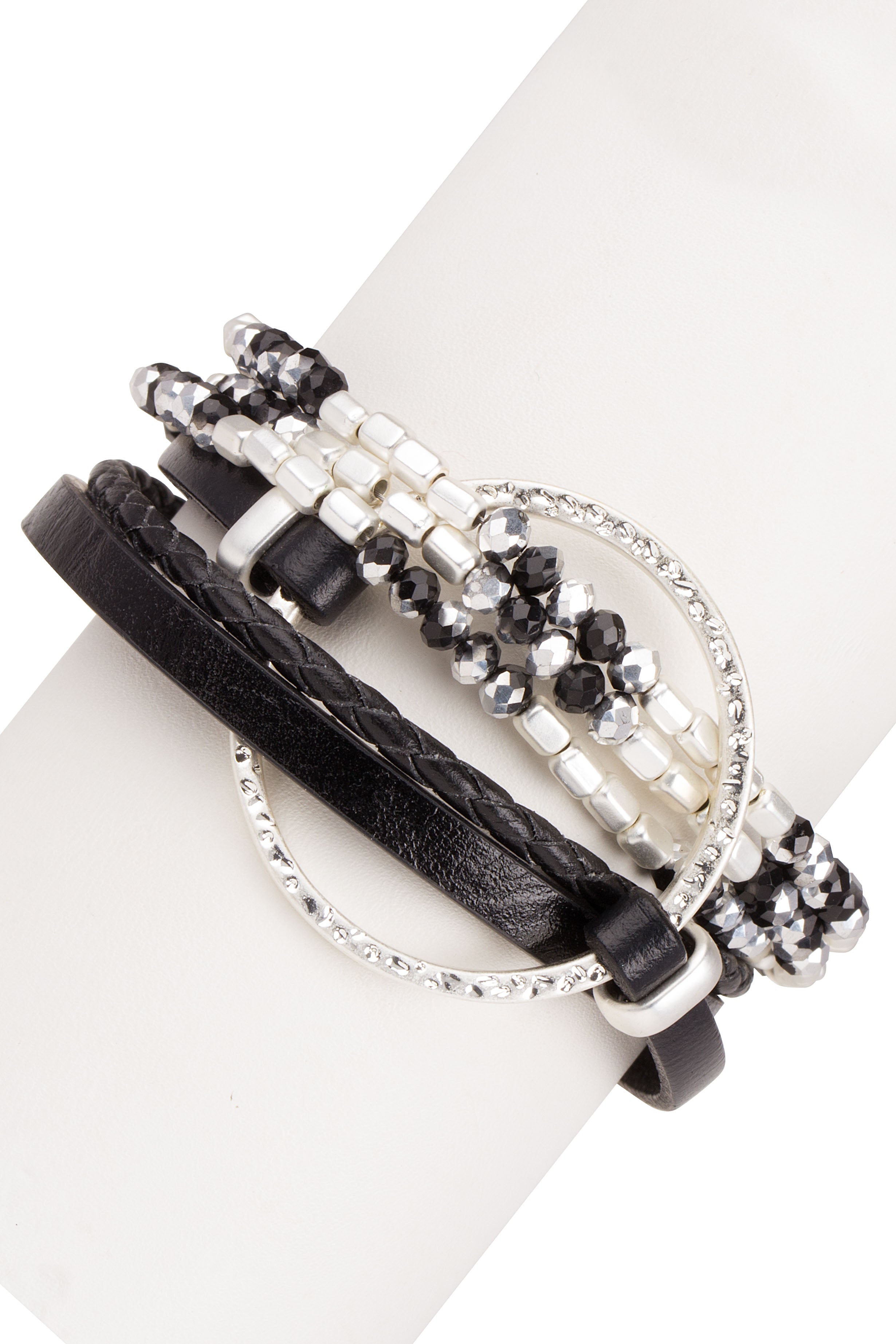 Elegant Leather Beaded Crystal Circle Bracelet for Women - Boho Chic Jewelry for Parties, Weddings & Everyday Wear