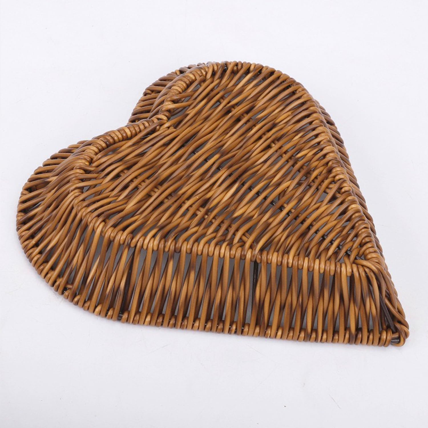 Heart-Shaped Woven Storage Basket - Decorative Rattan Fruit & Bread Holder for Kitchen, Bathroom, Dining Table - Perfect for Organizing Snacks, Towels, and Home Decor