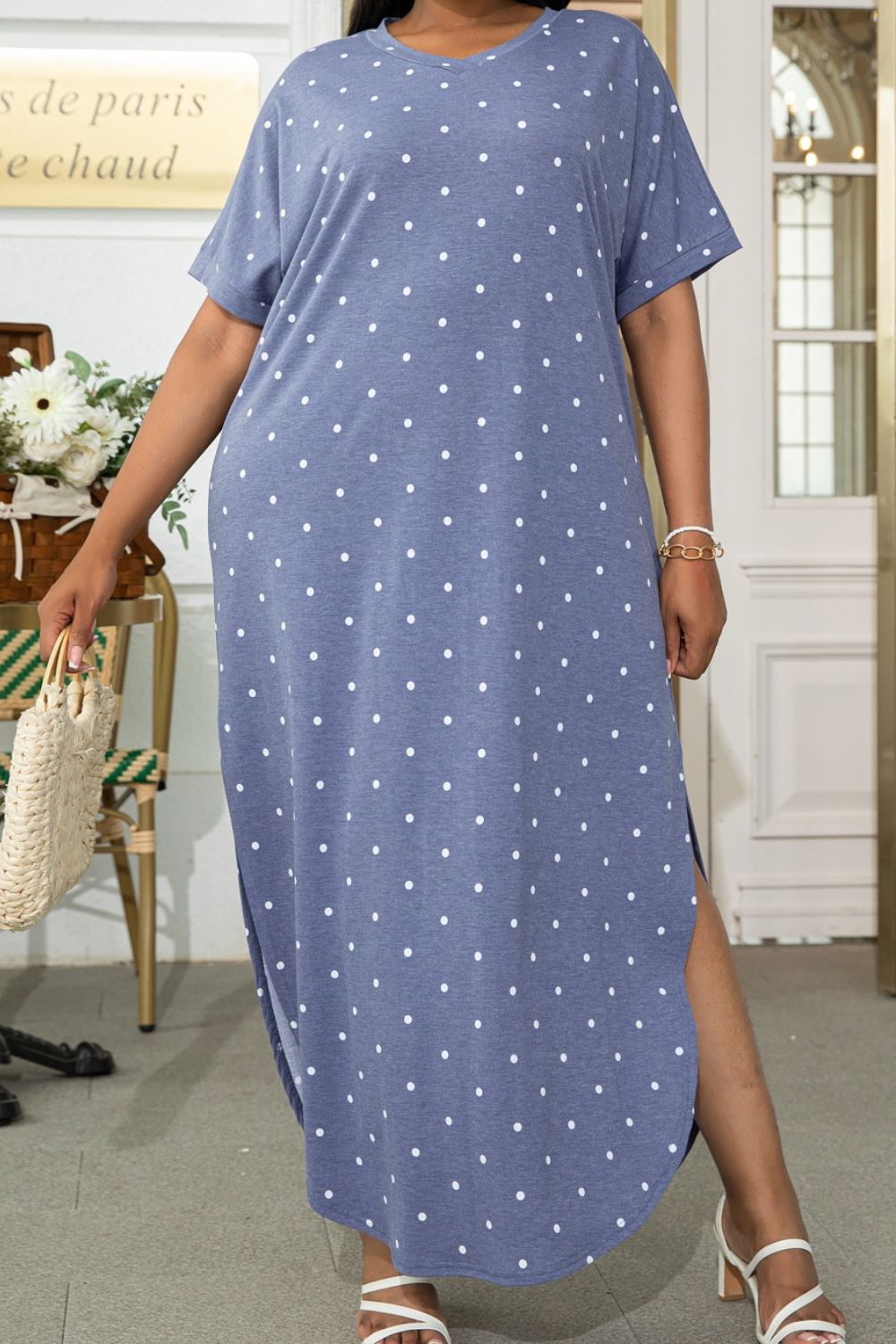 Plus Size Short Sleeve Split Curved Hem Dress for Women - Flowy Summer Casual Maxi Dress for Beach, Vacation & Everyday Wear