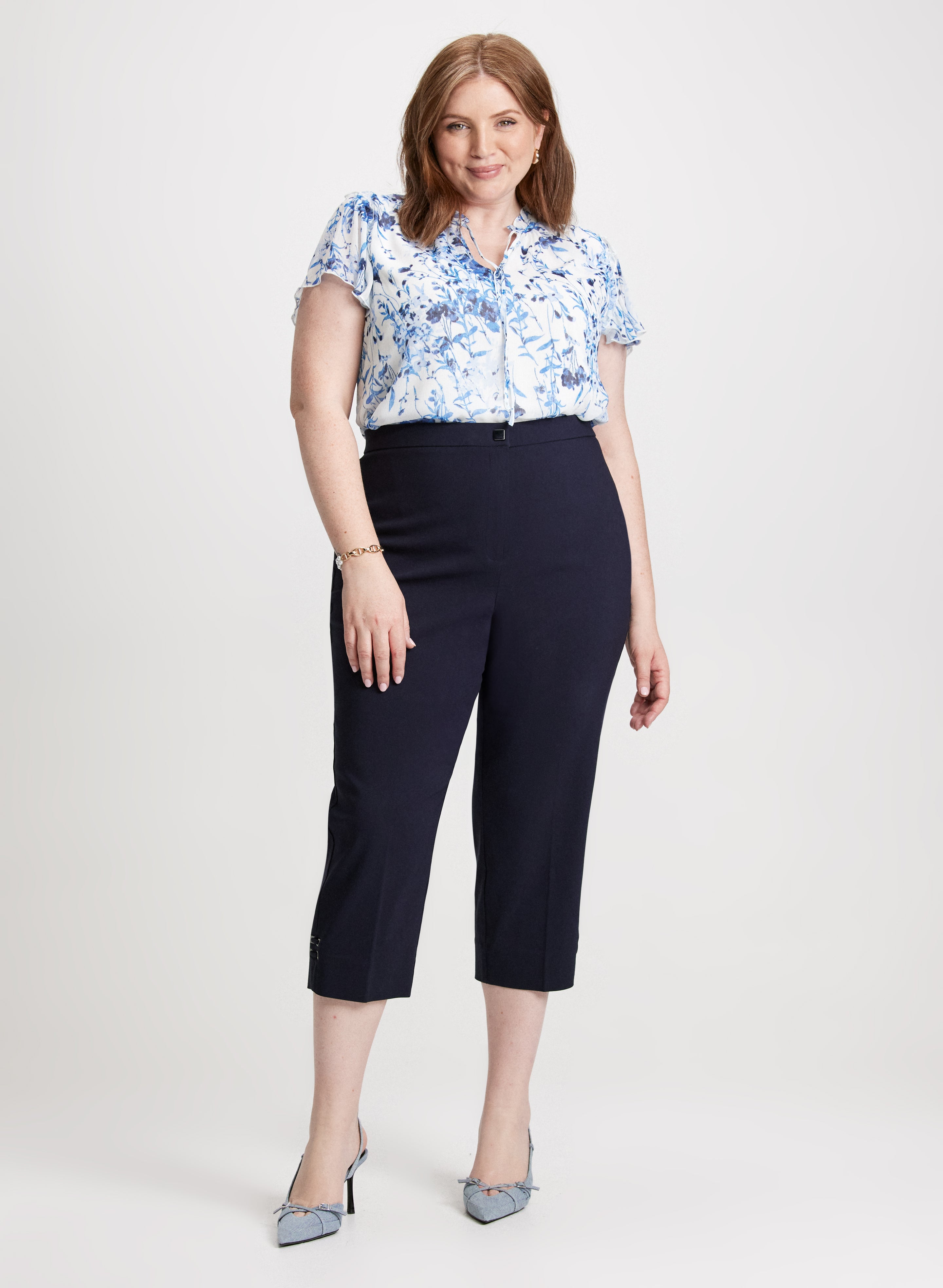 Floral Print Blouse and Bengaline Stretch Capris Set - Women's Casual Outfit for Spring & Summer | Perfect for Office, Travel, and Date Nights