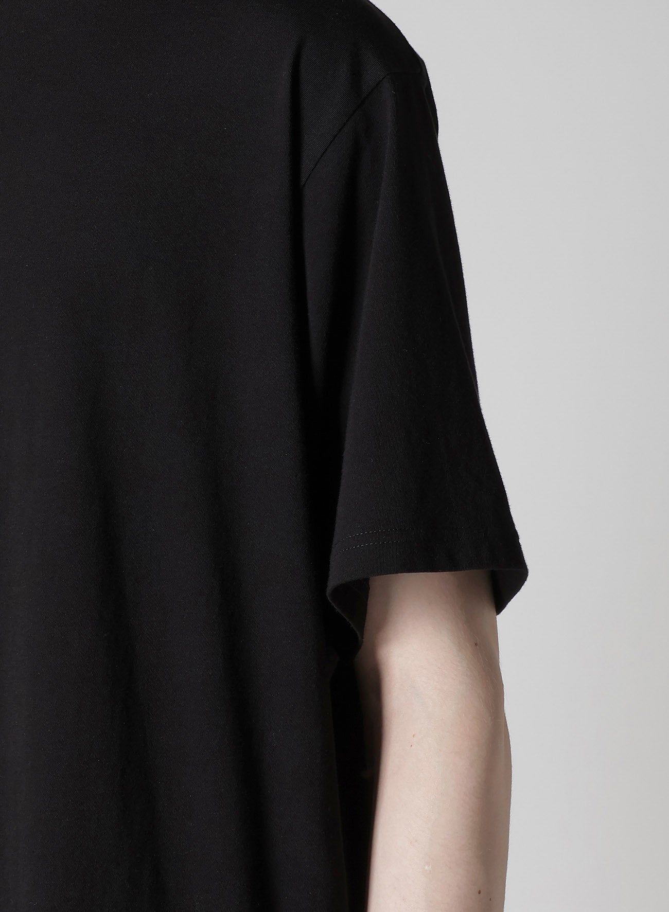 Soft Cotton Single Jersey Round Neck Short Sleeve T-Shirt for Men - Comfortable Casual Wear for Everyday, Gym, and Outings