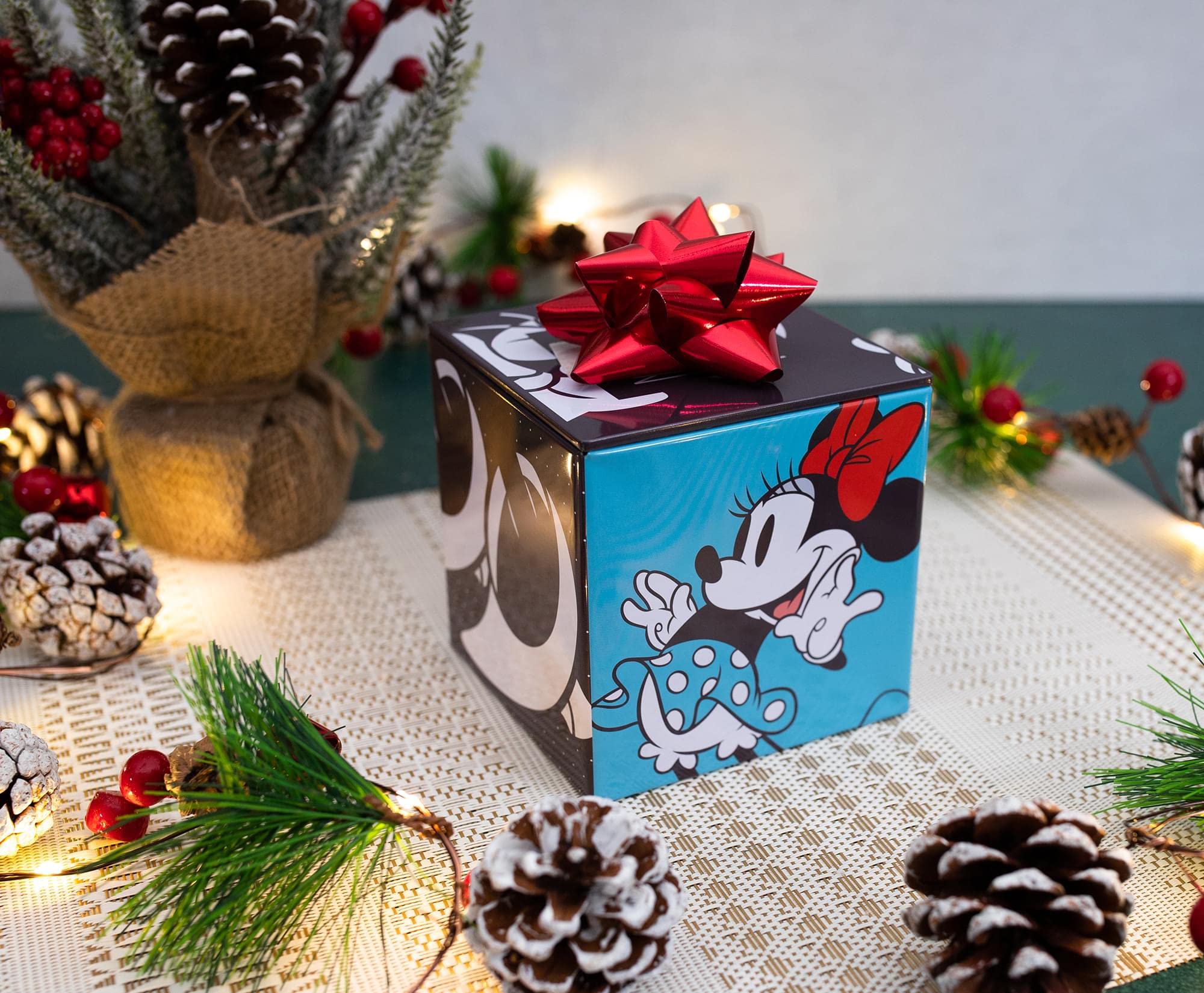 Disney Minnie Mouse 4-Inch Tin Storage Box with Lid | Cute Organizer Cube for Home, Playroom & Closet | Perfect for Collectibles, Toys & Home Decor Accessories | Great Gift for Disney Fans & Kids Room Organization