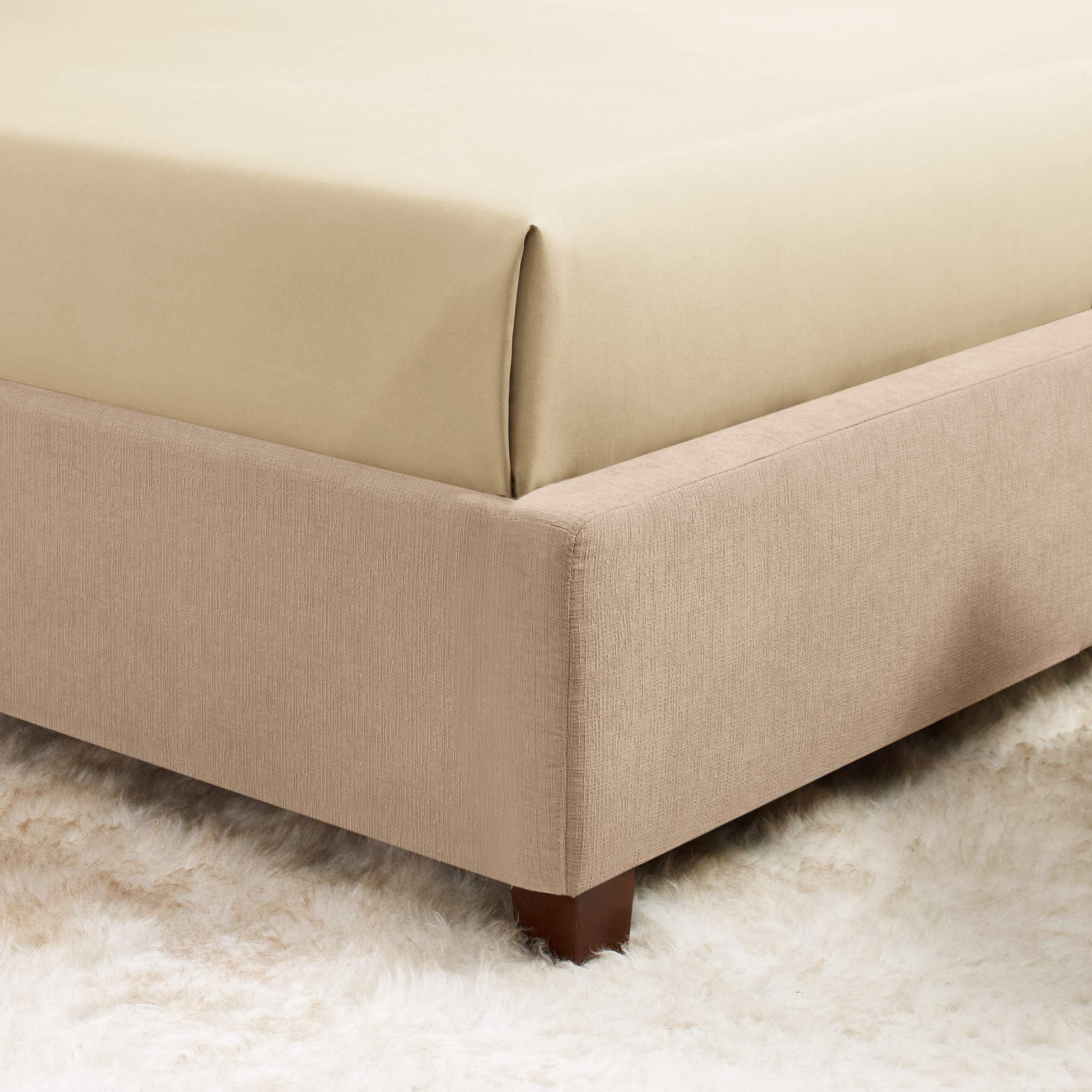 Luxurious 600 Thread Count 100% Cotton Sateen 4-Piece Bed Sheet Set - Ivory Solid, Fits Olympic Queen Mattress with 25