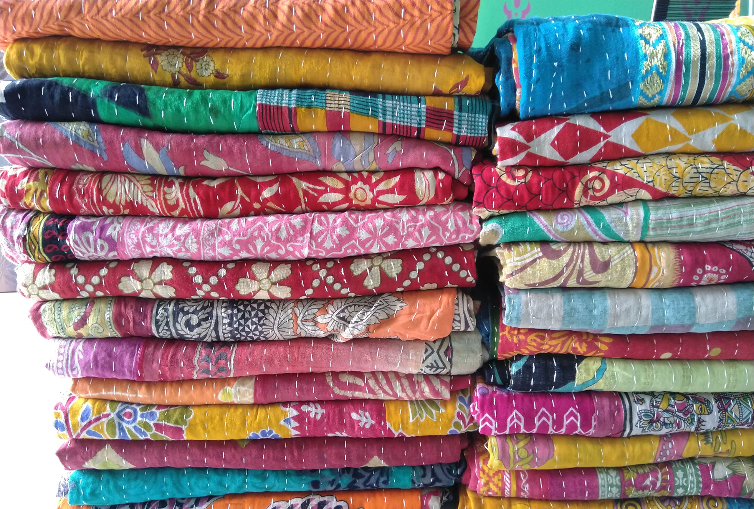 Vintage Handmade Indian Tribal Kantha Quilt - Bohemian Cotton Patchwork Throw Blanket, Hippie Style Saree Upcycled Kantha Rally (2) - Perfect for Boho Home Decor, Yoga Meditation & Cozy Bedroom