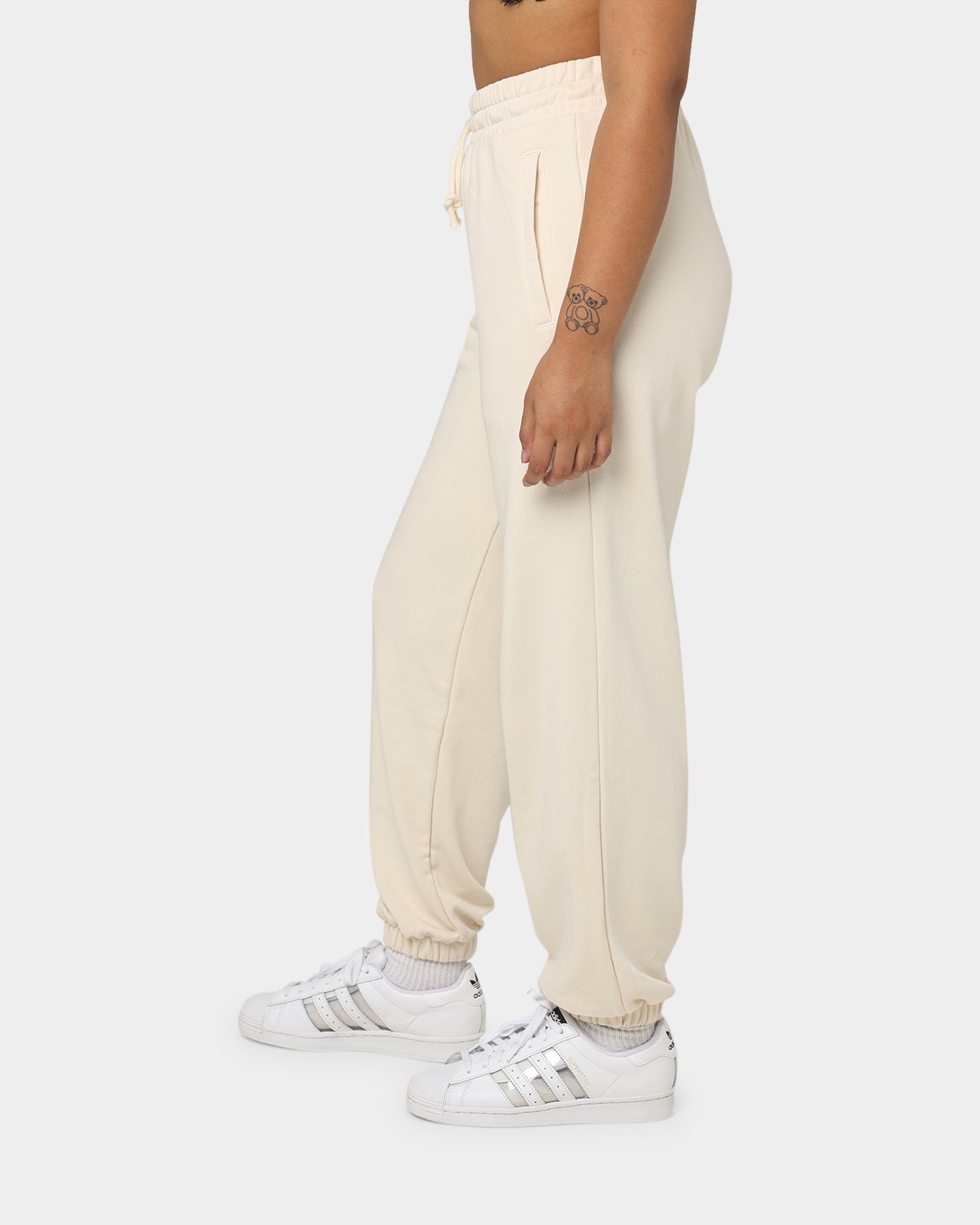 Adidas Women's Wonder White Sweatpants - Comfortable Athletic Pants for Running, Yoga & Lounge Wear