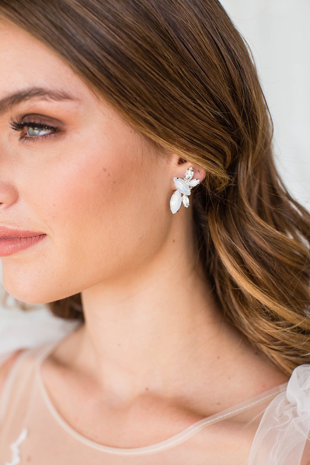 Odete Earrings for Women - Elegant Gold Hoop Earrings for Everyday Wear | Perfect for Parties, Weddings & Casual Outfits