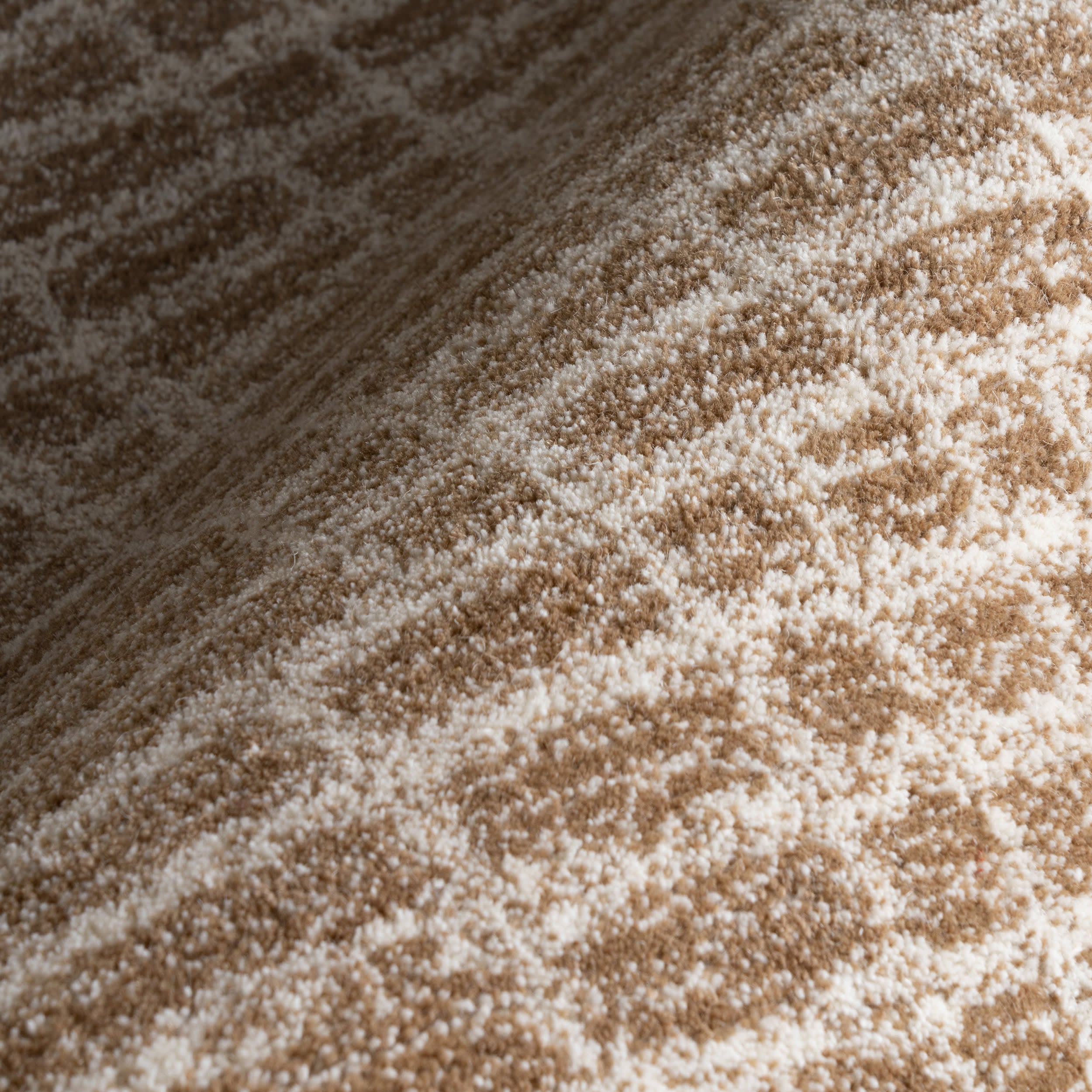 Gio Crosshatch Wool Rug - Soft & Durable Beige Area Rug for Living Room, Bedroom & Home Decor | Eco-Friendly Handmade Carpet