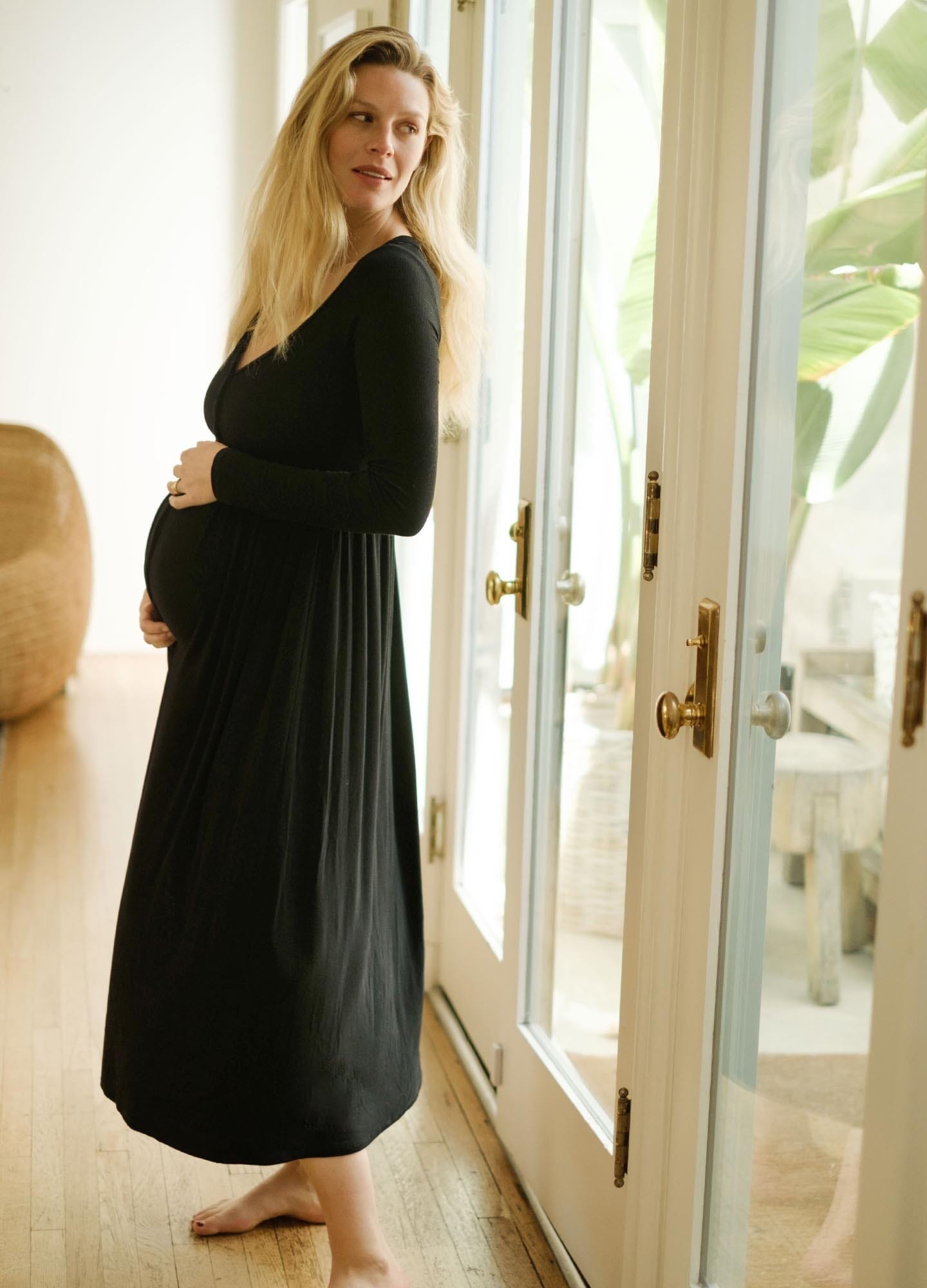 Ultra-Soft Ribbed Nursing Dress for Breastfeeding Moms - Comfortable Maternity Wear for Nursing, Lounging & Everyday Use