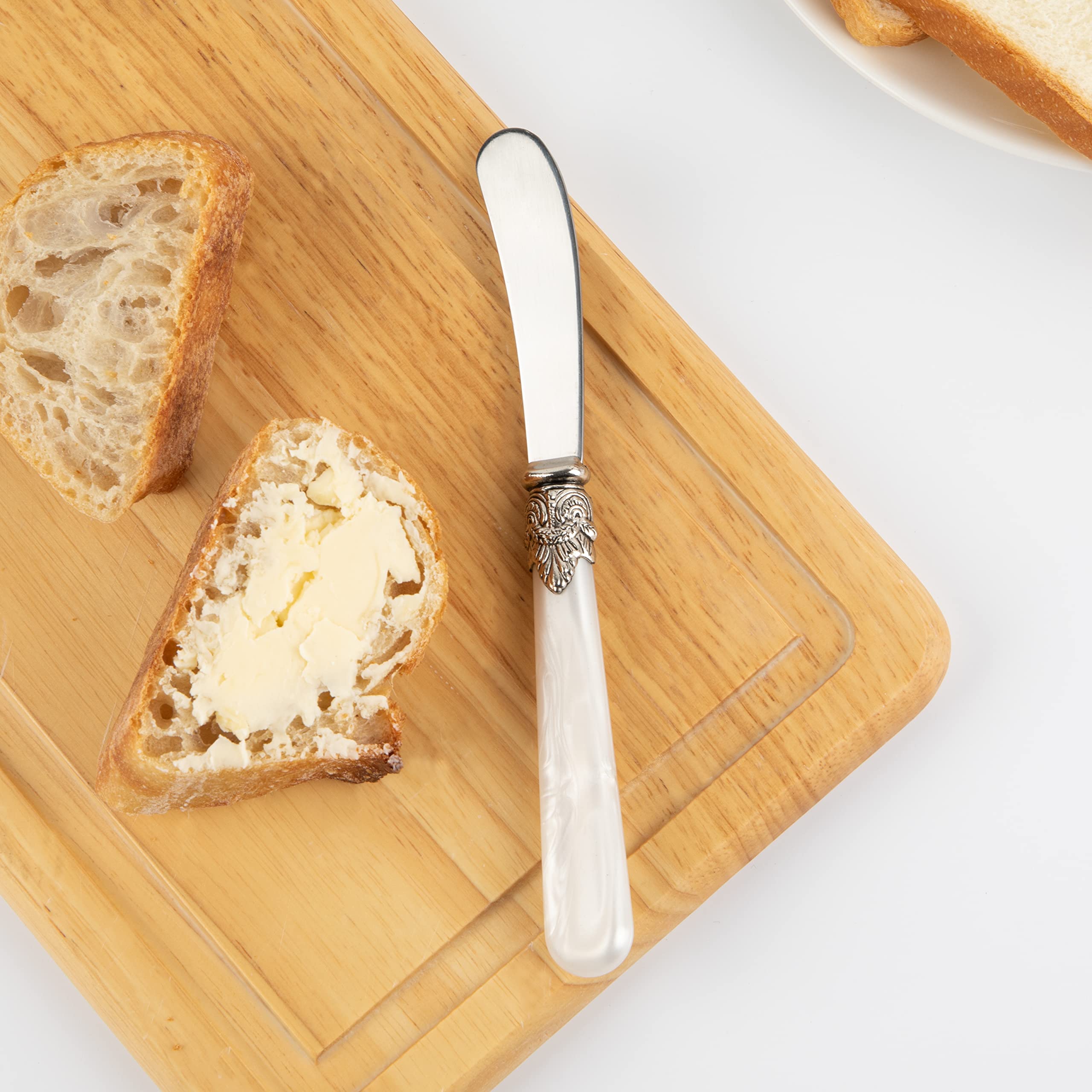 REVERIE 4-Piece Stainless Steel Butter Knife Set - Cheese Spreader & Bread Knife with White Handle - Perfect for Kitchen, Dinner Parties & Gift Giving