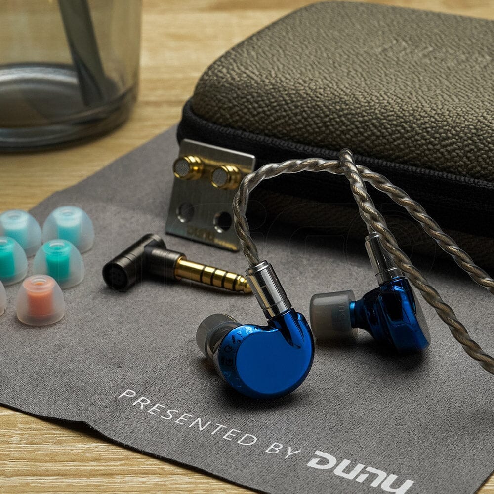DUNU Falcon Ultra High-Fidelity Dynamic Driver IEMs - Premium In-Ear Monitors for Audiophiles, Musicians & Gamers - Perfect for Studio Recording, Live Performances & Gaming