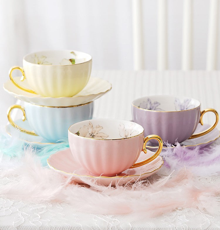 Elegant British Tea Cups Set - Royal Bone China Porcelain Afternoon Tea Cups with Saucers, Premium Ceramic Coffee Cups for English Tea Party, Bridal Shower & Luxury Gift Giving