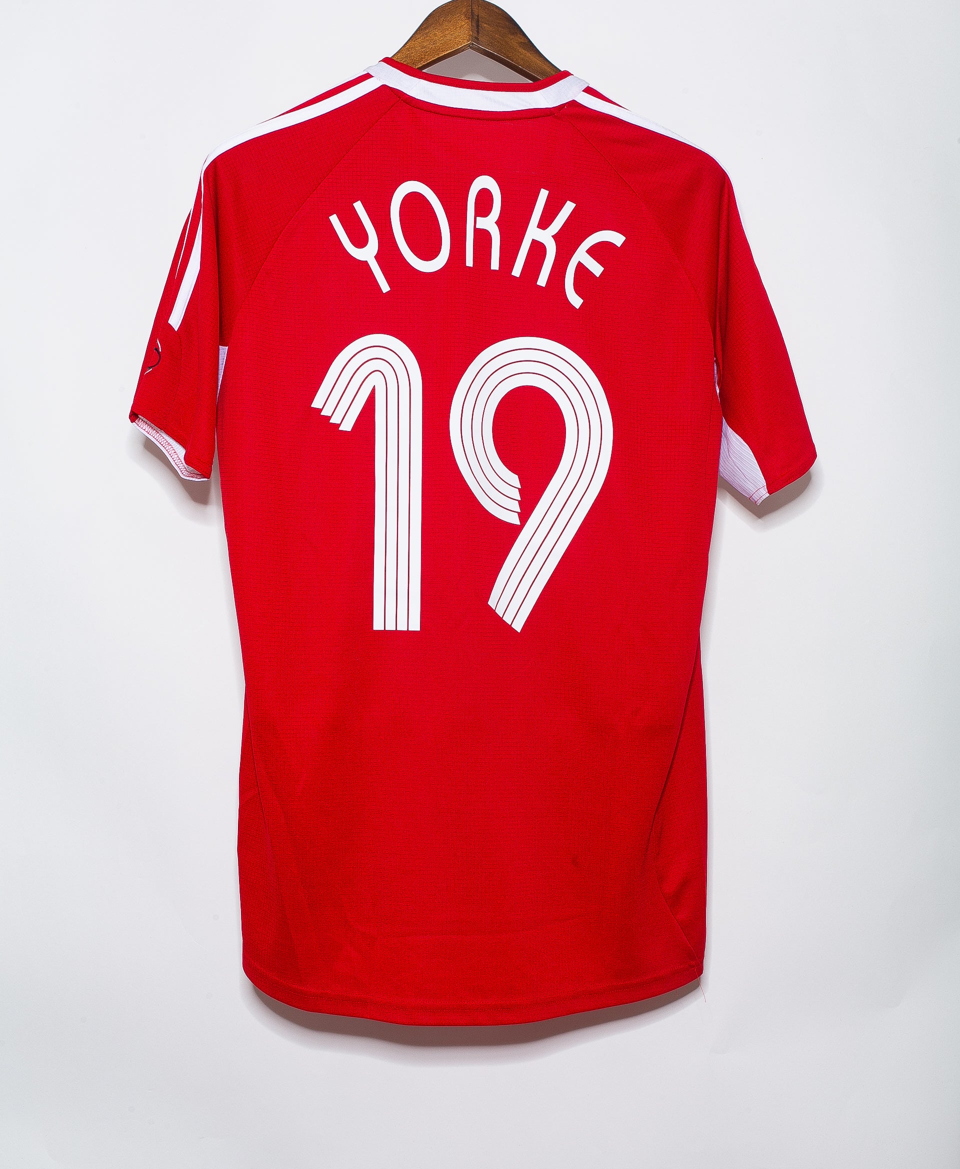 2006 Trinidad & Tobago Dwight Yorke #19 (L) Soccer Jersey - Authentic Vintage Football Shirt for Fans & Collectors - Perfect for Matches, Events & Memorabilia Display
