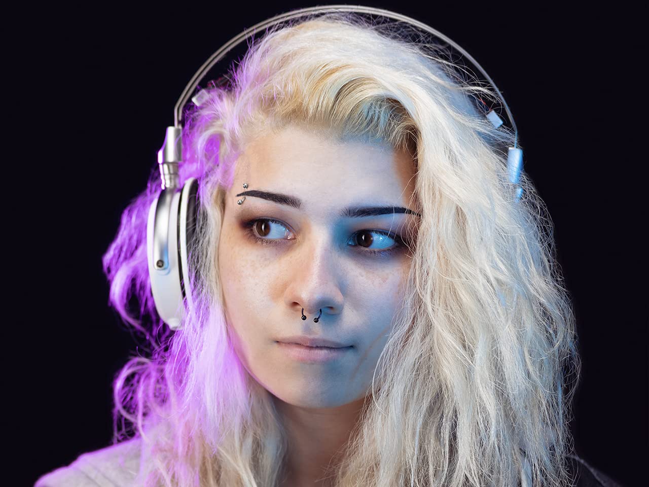 VZR Model One Premium Audiophile Gaming Headset - Professional Noise Isolation, Hi-Fi Sound for PC, PS5, Xbox - Perfect for Competitive Gaming & Immersive Music Listening