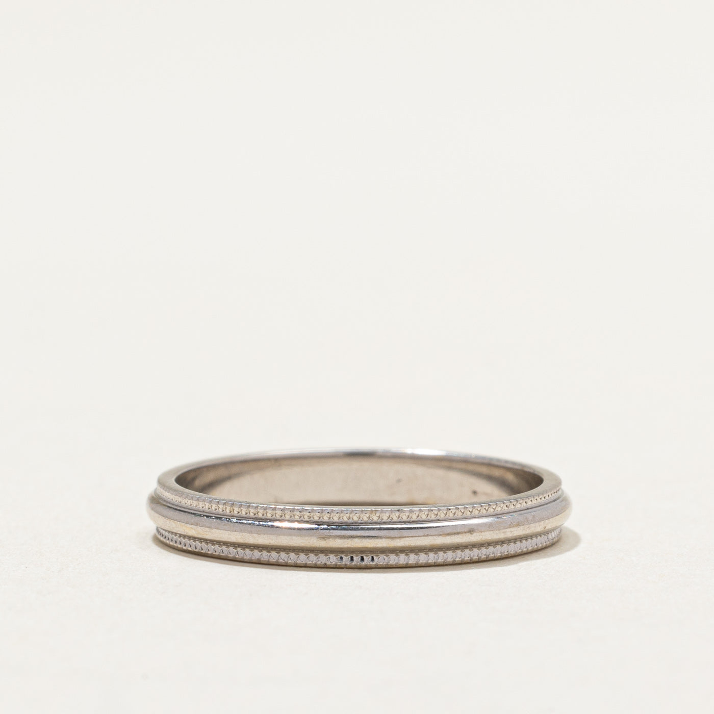 18K White Gold Milgrain Wedding Band Ring for Women - 2.6mm Wide, Size 5.5 - Elegant Bridal Jewelry for Engagement, Anniversary & Special Occasions