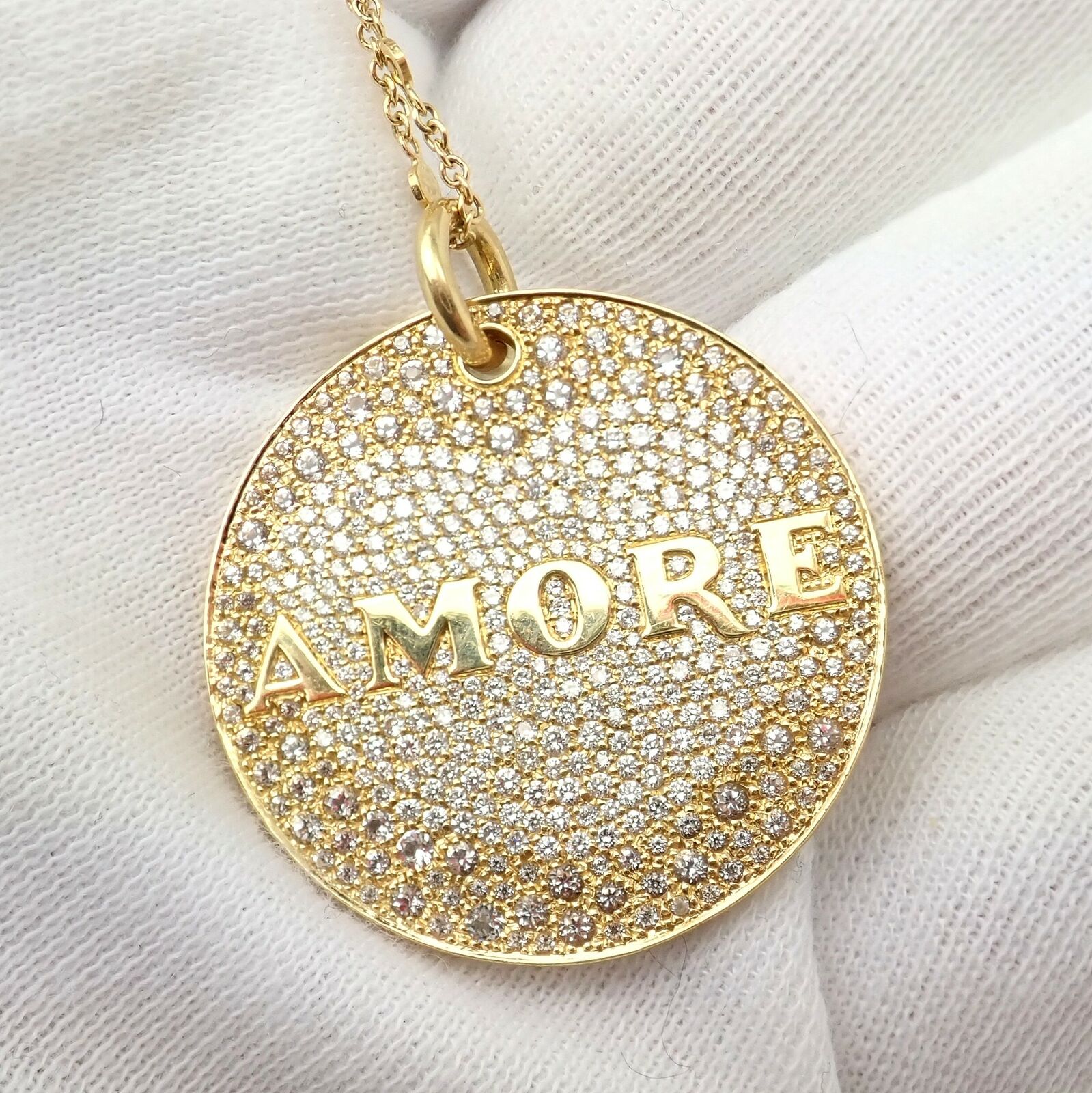 Pasquale Bruni 18k Yellow Gold Large Diamond & Sapphire Amore Pendant Necklace | Luxury Jewelry for Women | Perfect for Anniversaries, Weddings & Special Occasions