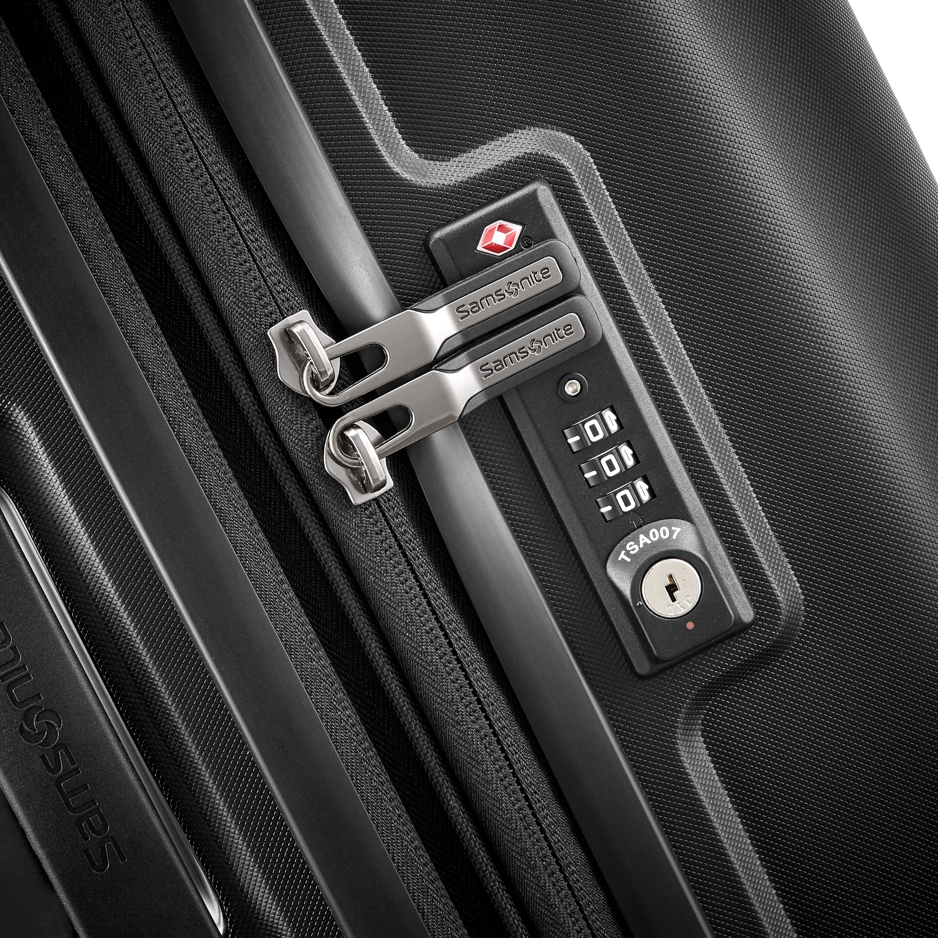 Samsonite Outline Pro Medium Expandable Spinner Luggage 24