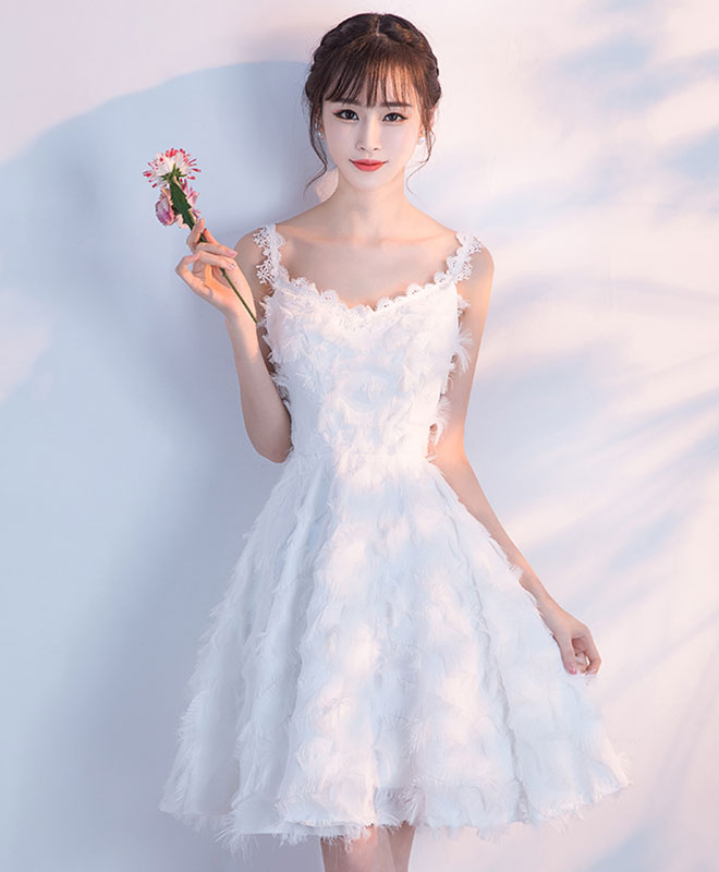 Elegant White Short Prom Dress for Homecoming - Perfect for Parties, Dances & Special Occasions