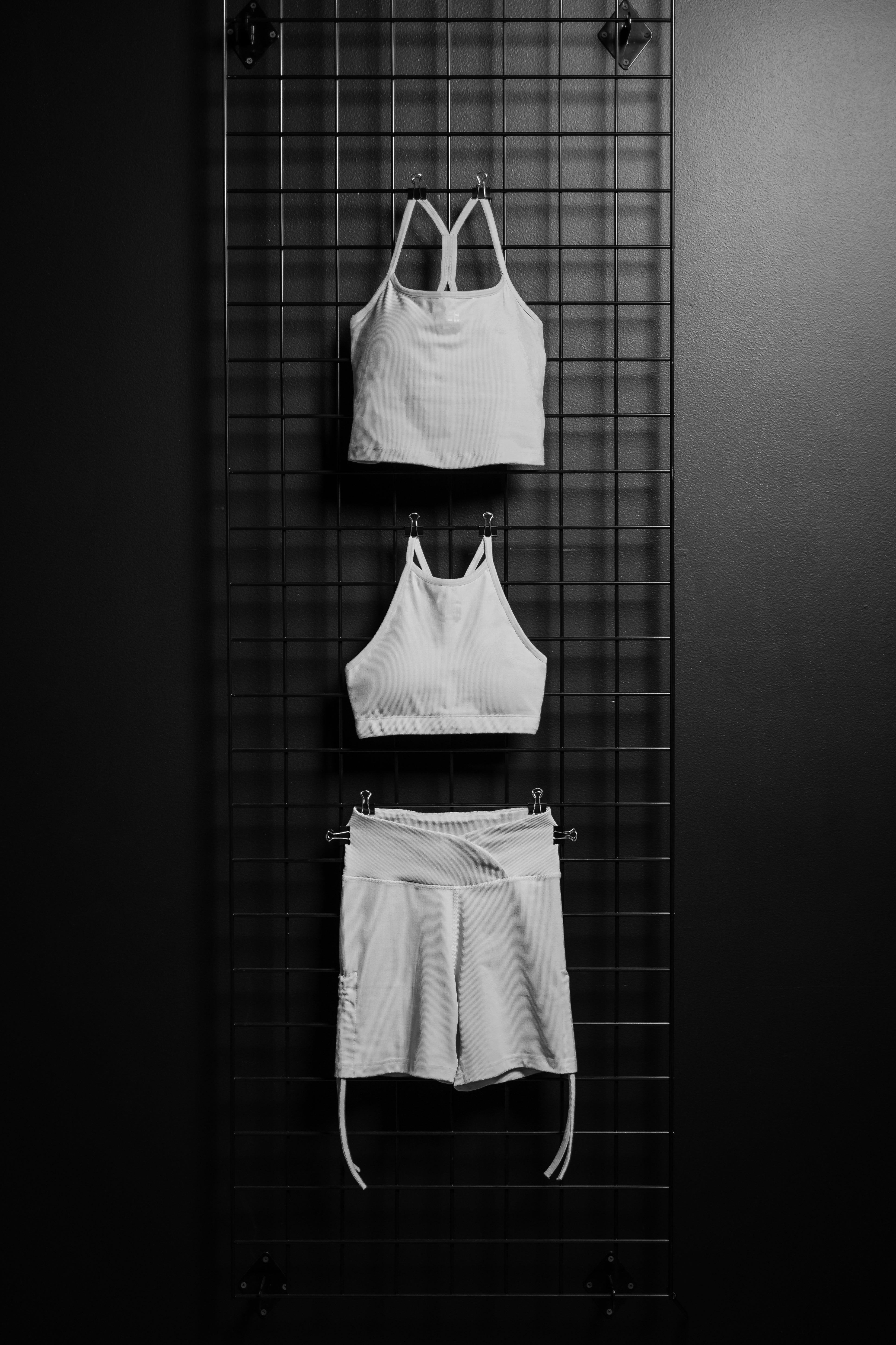 Women's Ribbed Tank Top - Soft Stretch Grey Sleeveless Shirt for Casual Wear, Gym, and Layering