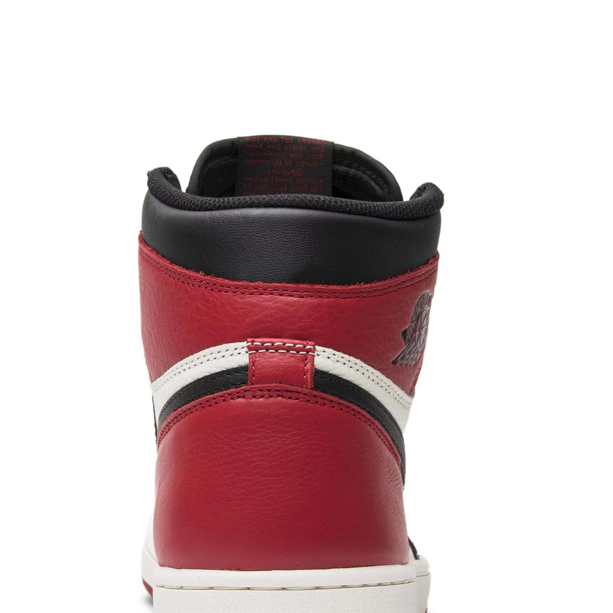 Air Jordan 1 High 'Bred Toe' Retro Basketball Shoes (2018) - Men's Sneakers for Streetwear, Sports & Casual Outfits