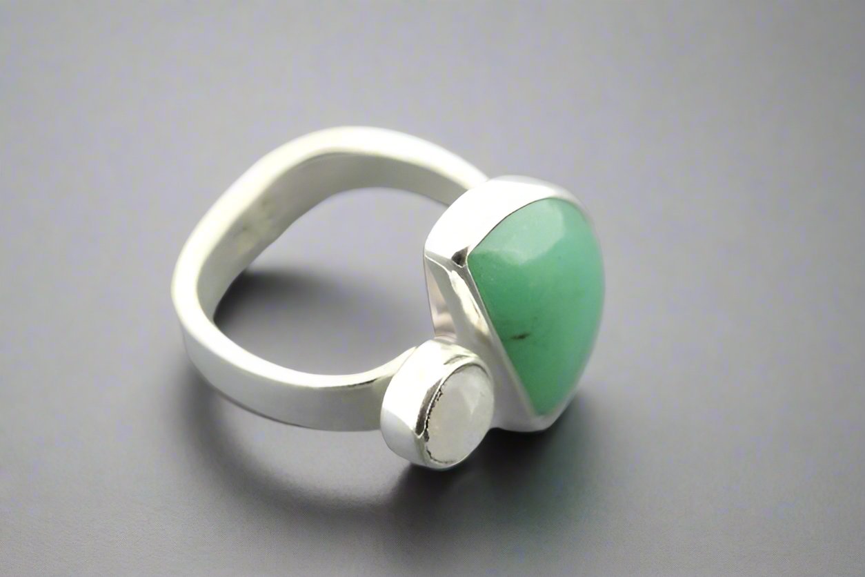 Moon and Star Ring - Aventurine and Moonstone Gemstone Jewelry for Women - Boho Chic Style for Everyday Wear, Gift Giving, and Spiritual Healing