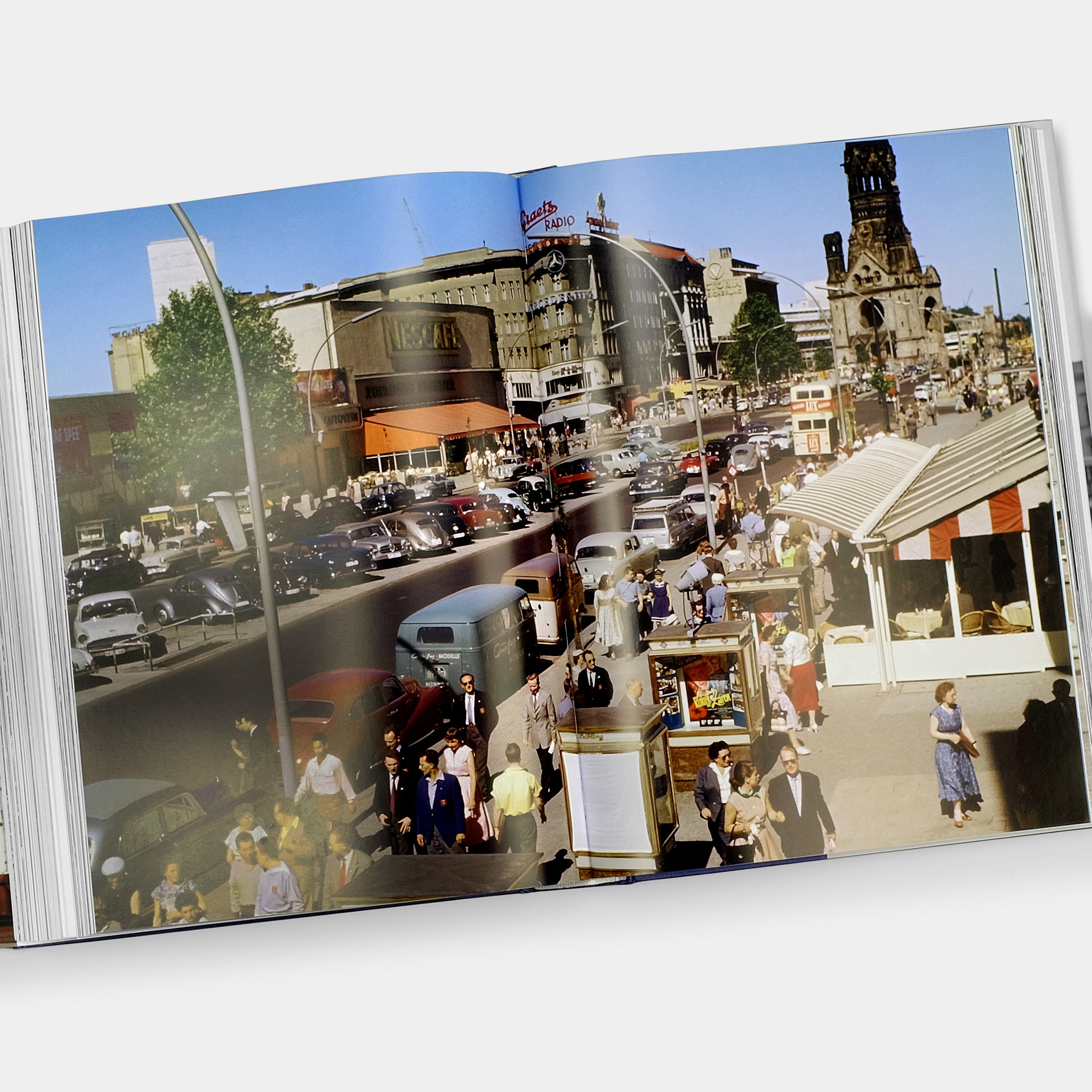 Berlin: Portrait of a City - XL Taschen Book | Historical Photography & Architecture Coffee Table Book | Perfect for Home Decor, Gift Ideas & Travel Inspiration